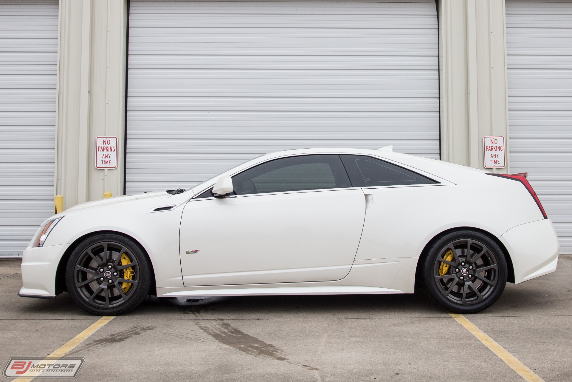 Used-2013-Cadillac-CTS-V