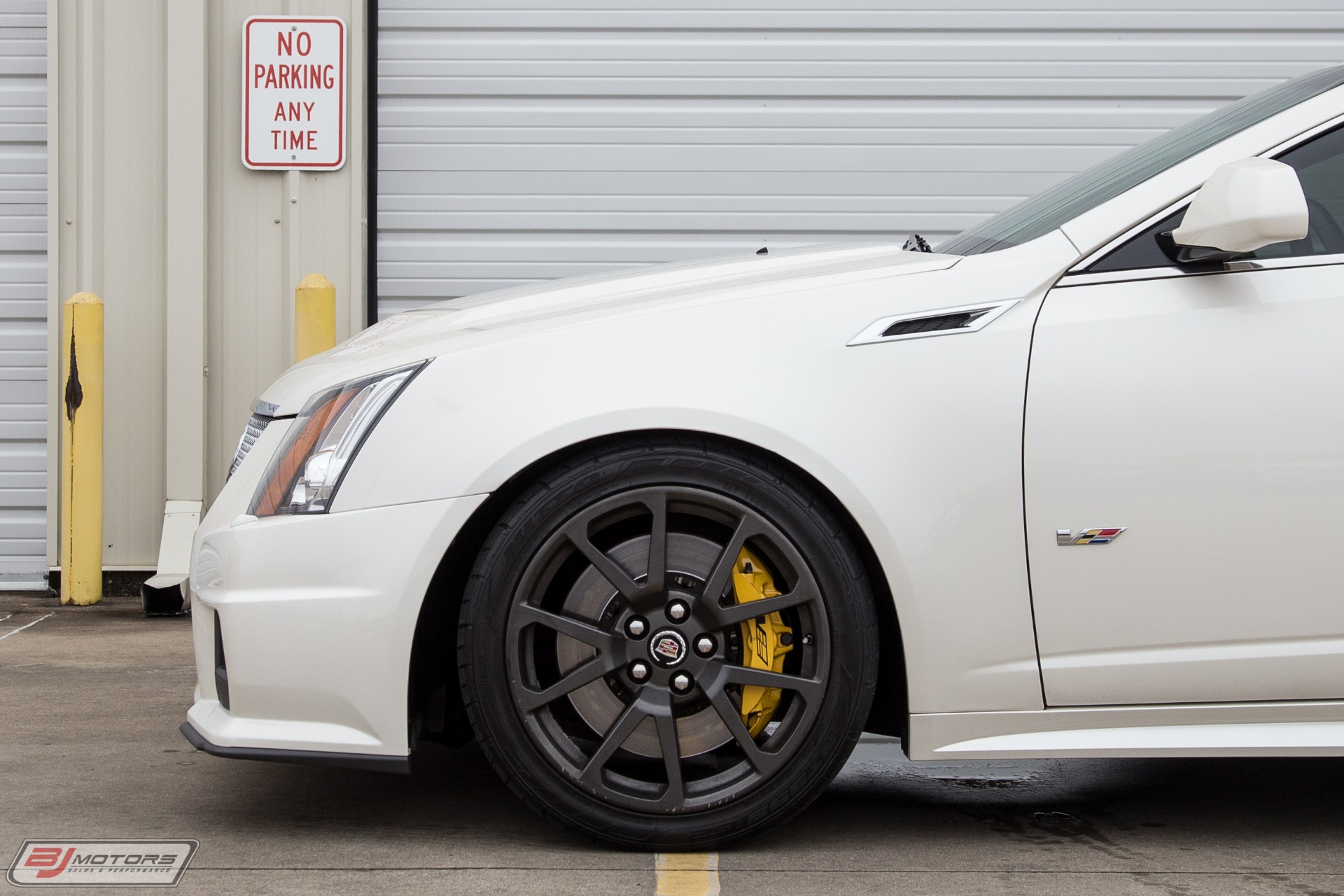 Used-2013-Cadillac-CTS-V