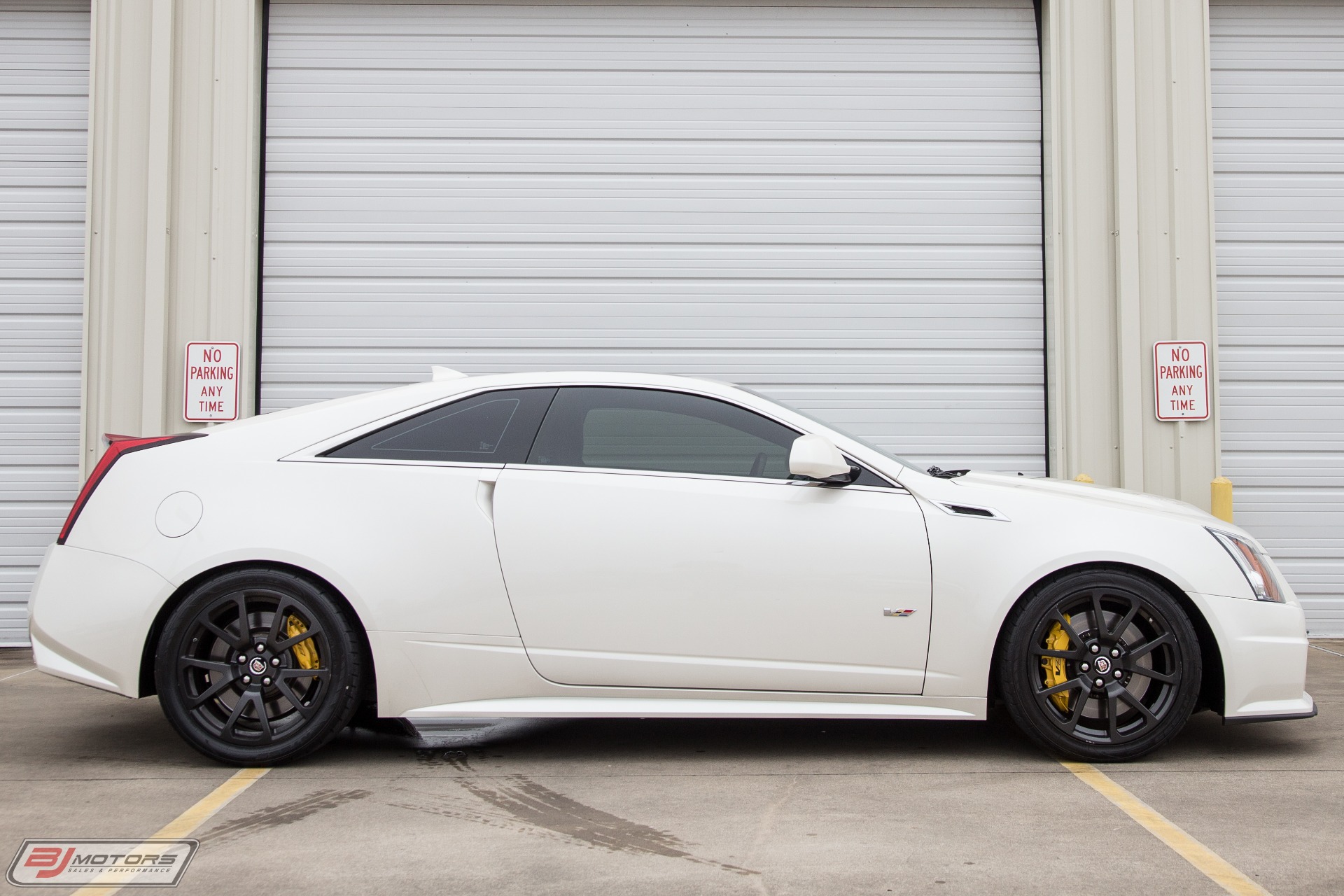 Used-2013-Cadillac-CTS-V