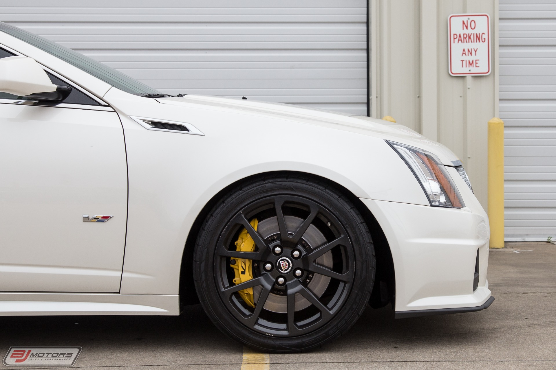 Used-2013-Cadillac-CTS-V