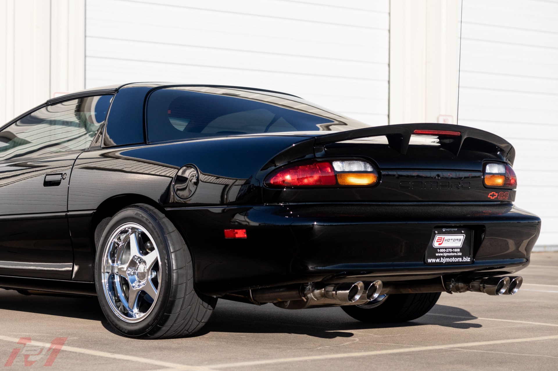 Used-2001-Chevrolet-Camaro-SS