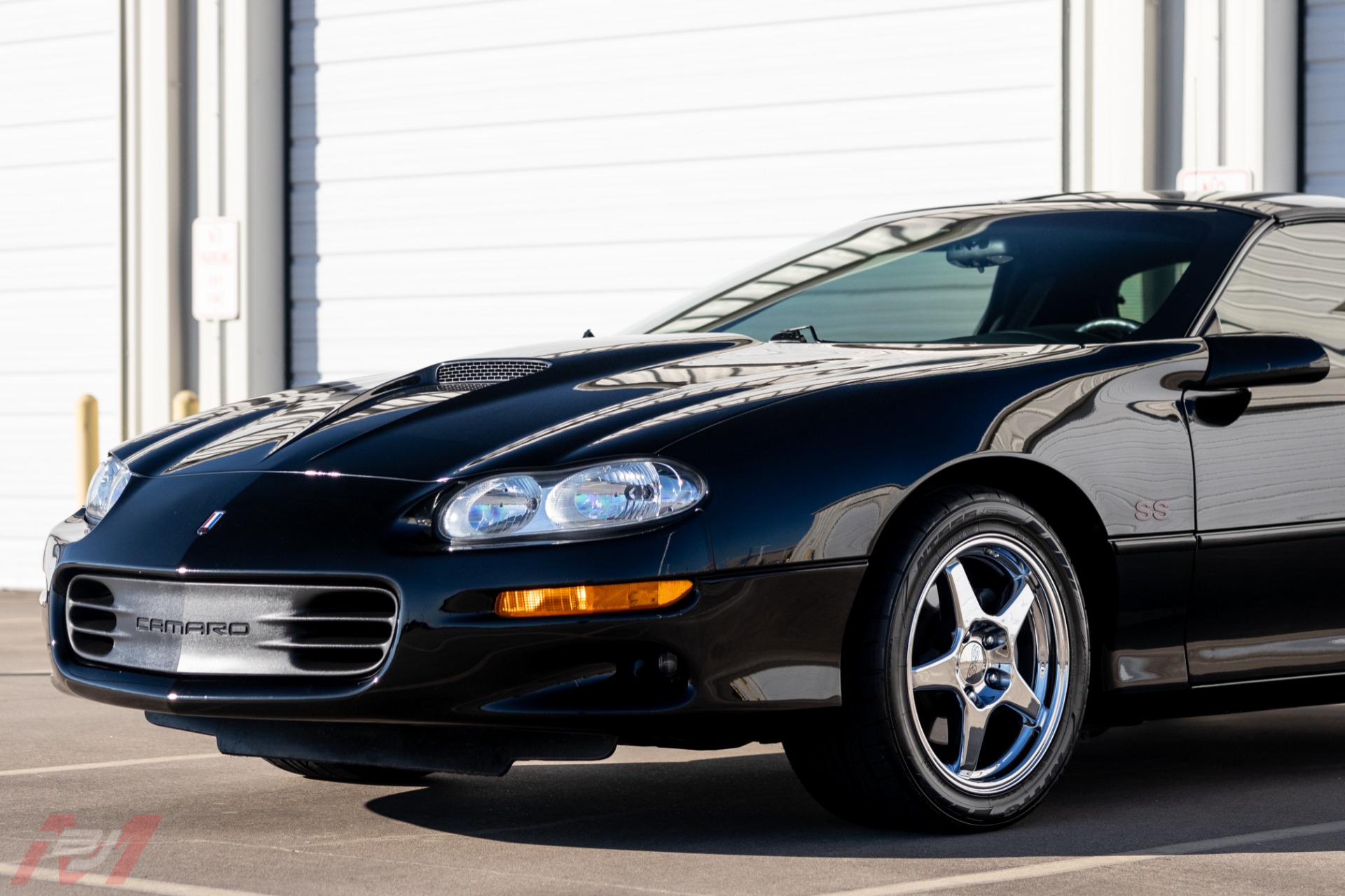 Used-2001-Chevrolet-Camaro-SS