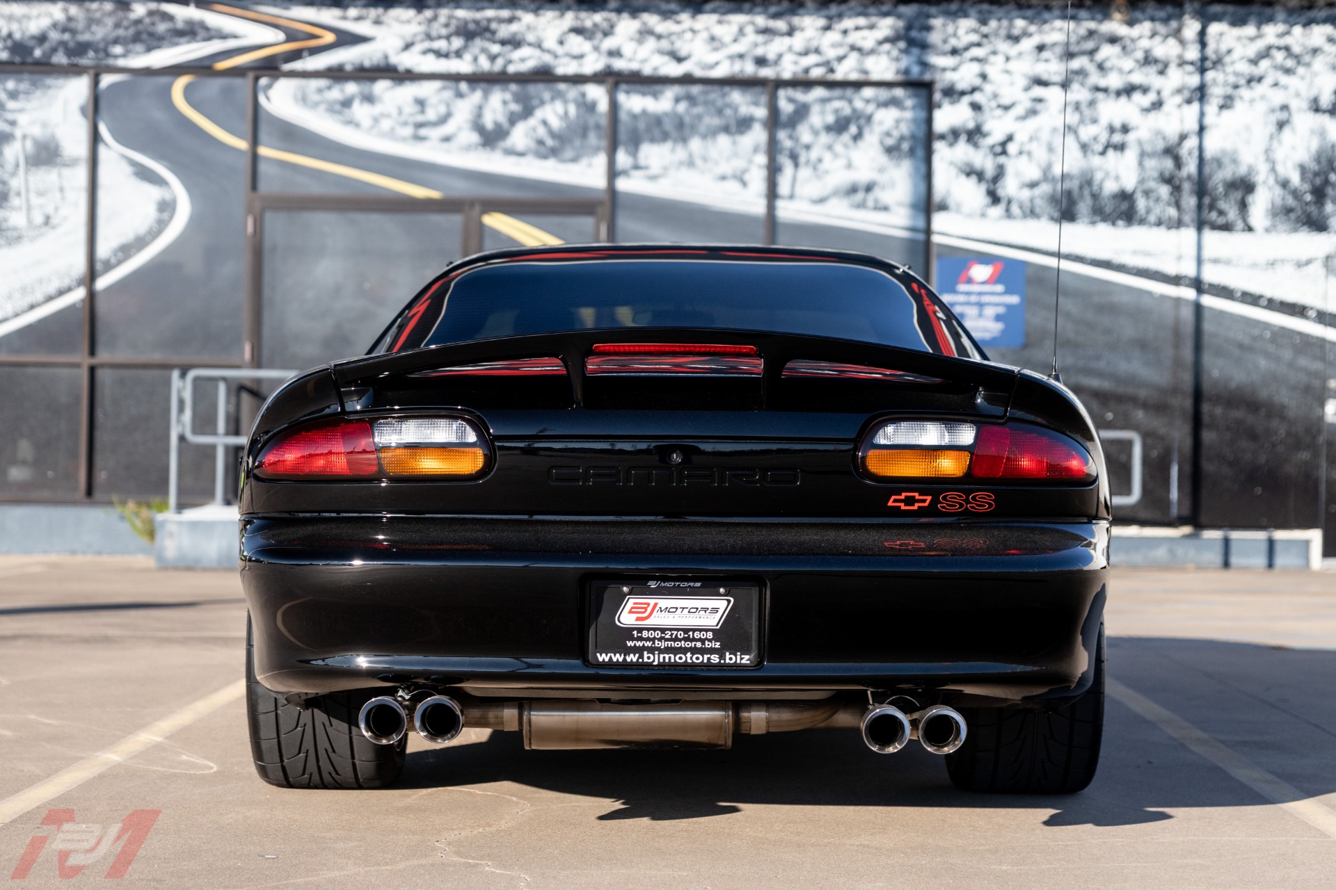 Used-2001-Chevrolet-Camaro-SS