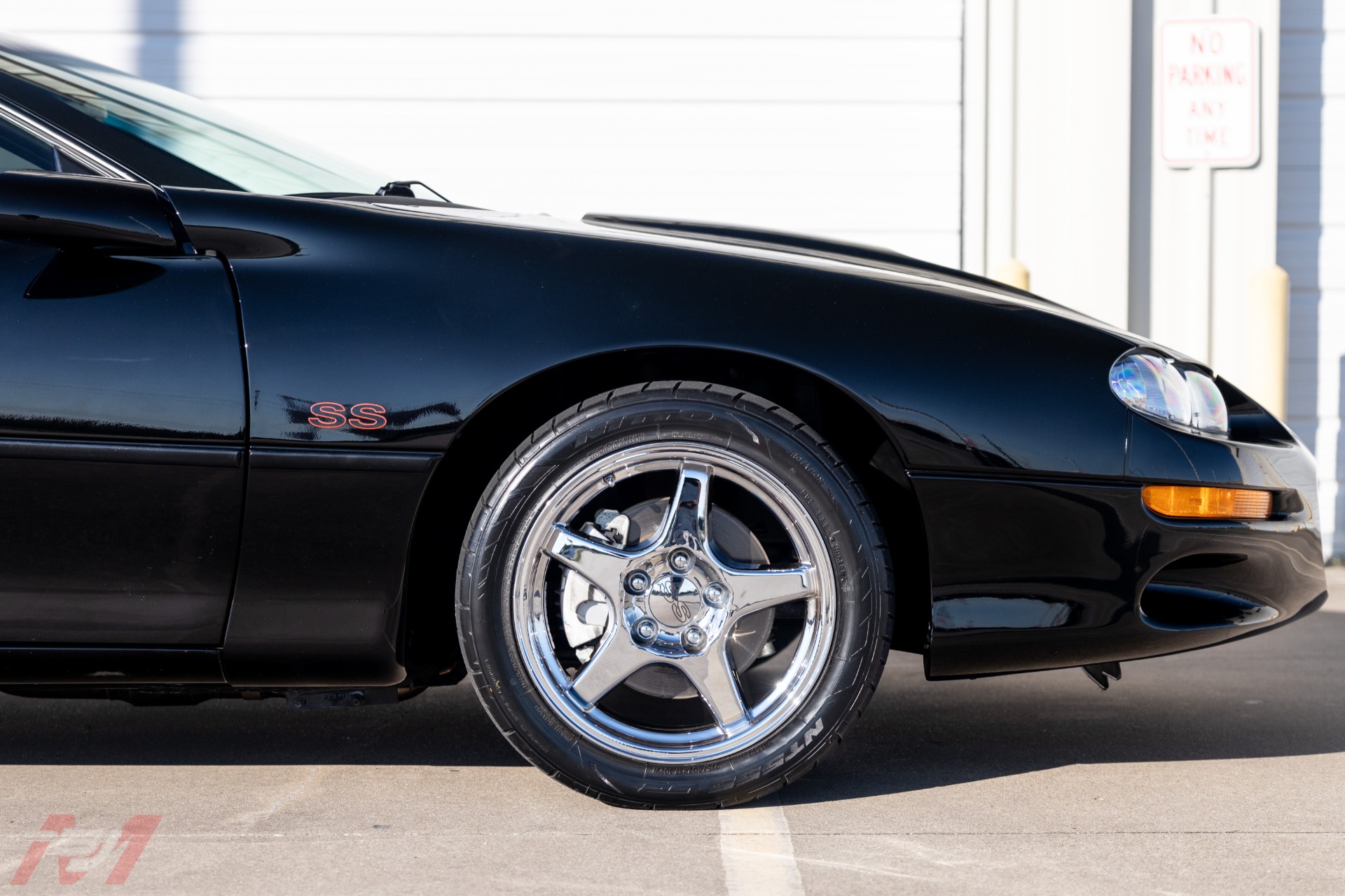 Used-2001-Chevrolet-Camaro-SS