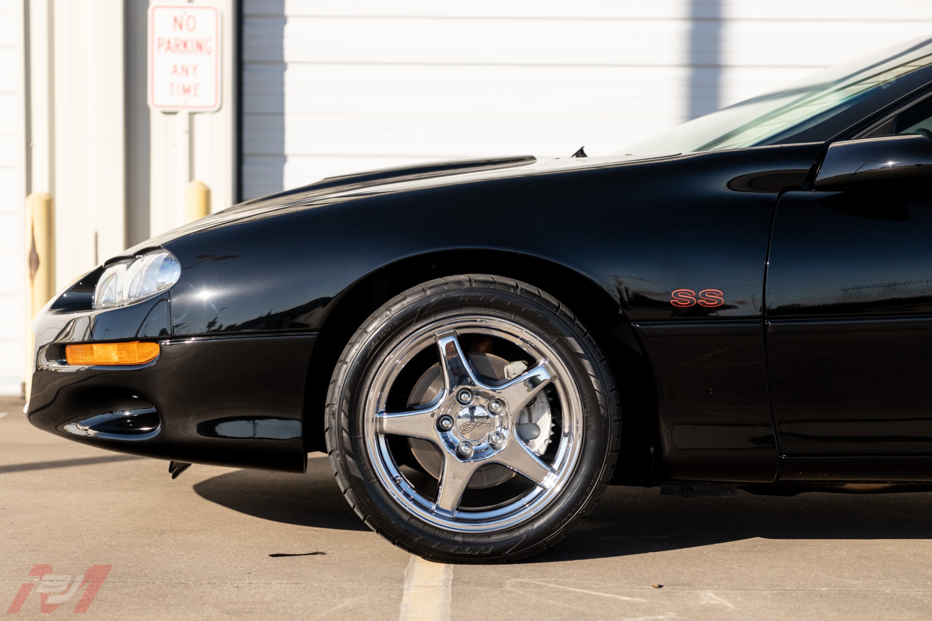 Used-2001-Chevrolet-Camaro-SS