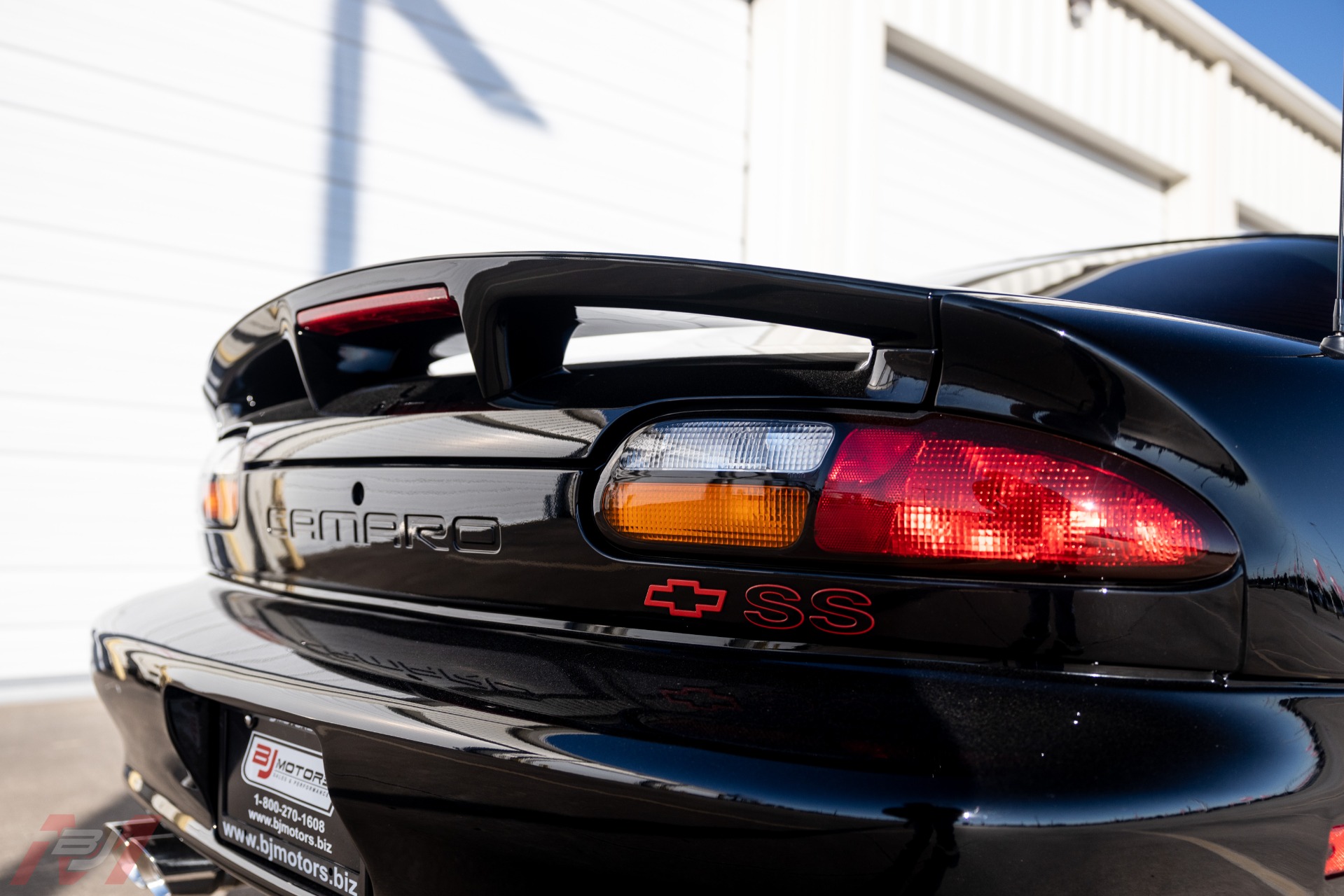 Used-2001-Chevrolet-Camaro-SS