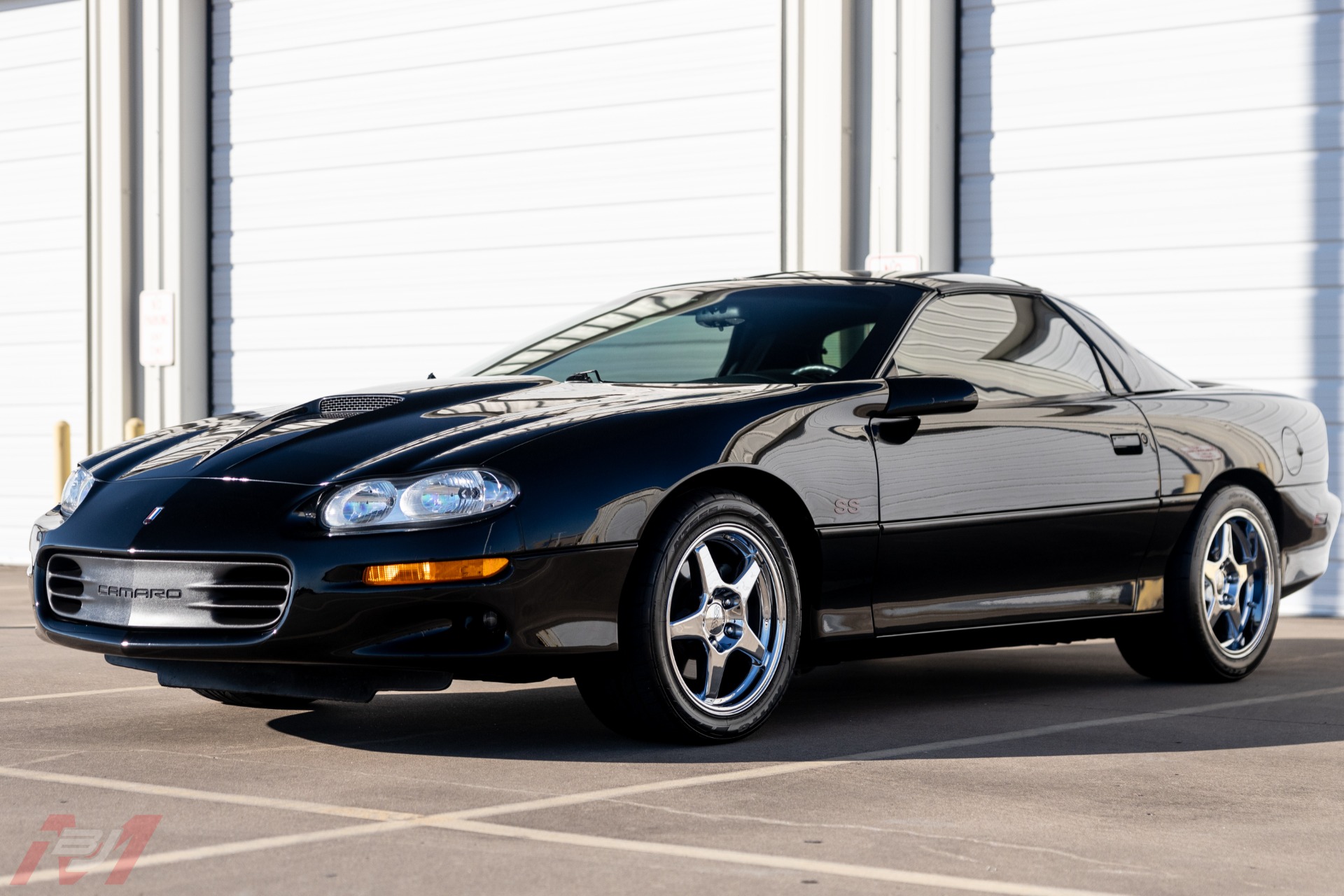 Used-2001-Chevrolet-Camaro-SS