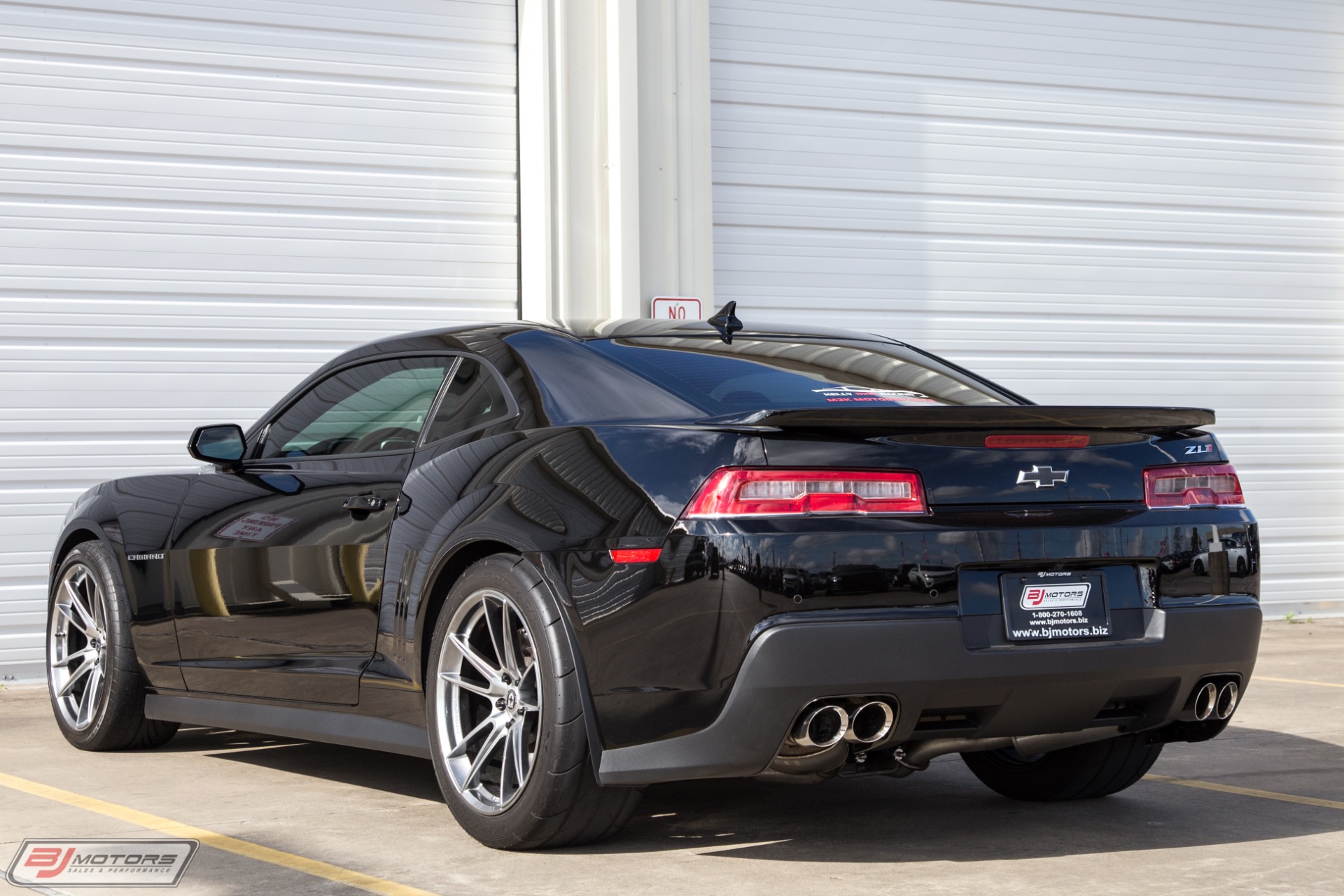 Used-2014-Chevrolet-Camaro-ZL1