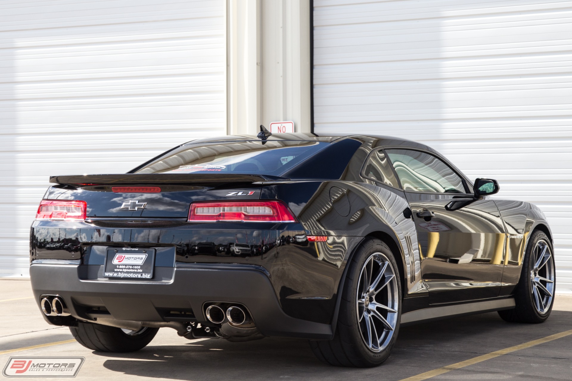 Used-2014-Chevrolet-Camaro-ZL1