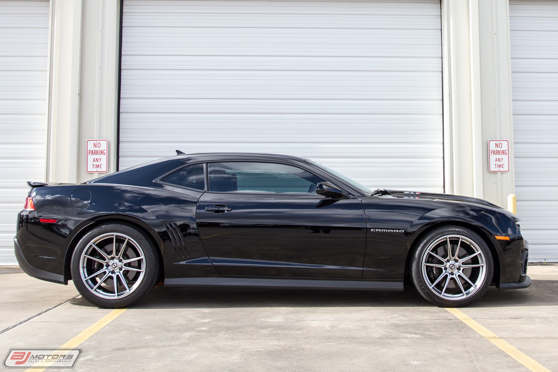 Used-2014-Chevrolet-Camaro-ZL1