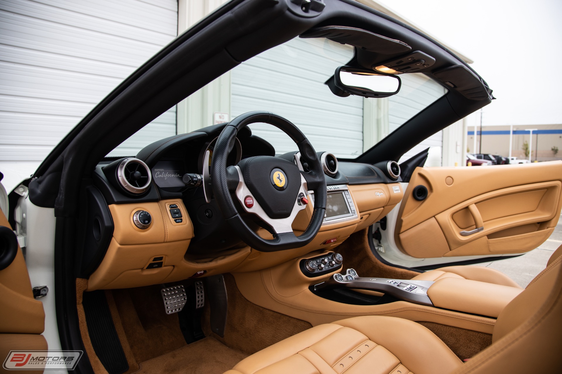 Used-2010-Ferrari-California-Base