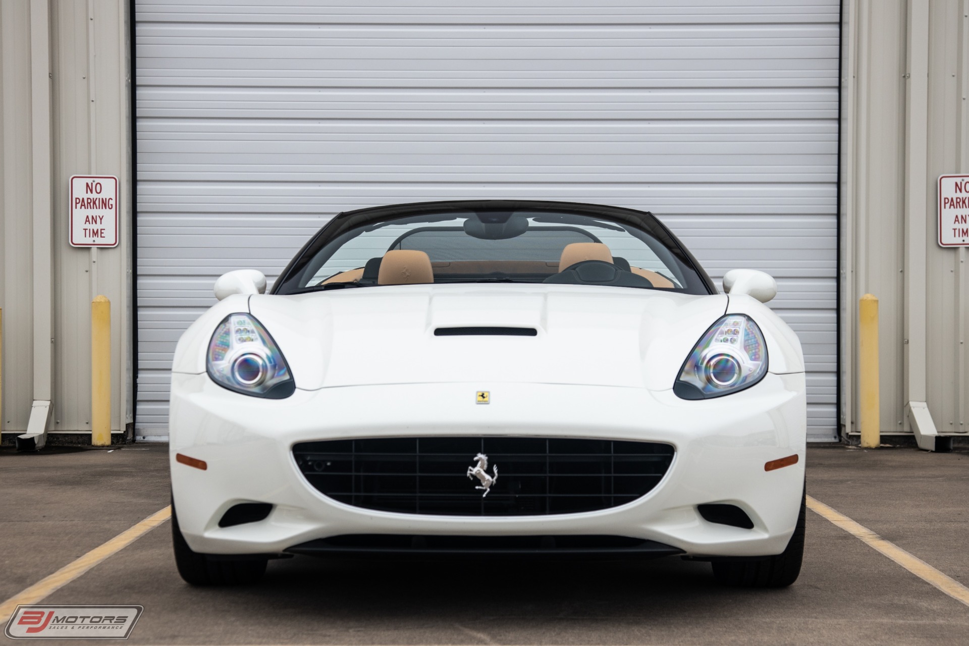 Used-2010-Ferrari-California-Base