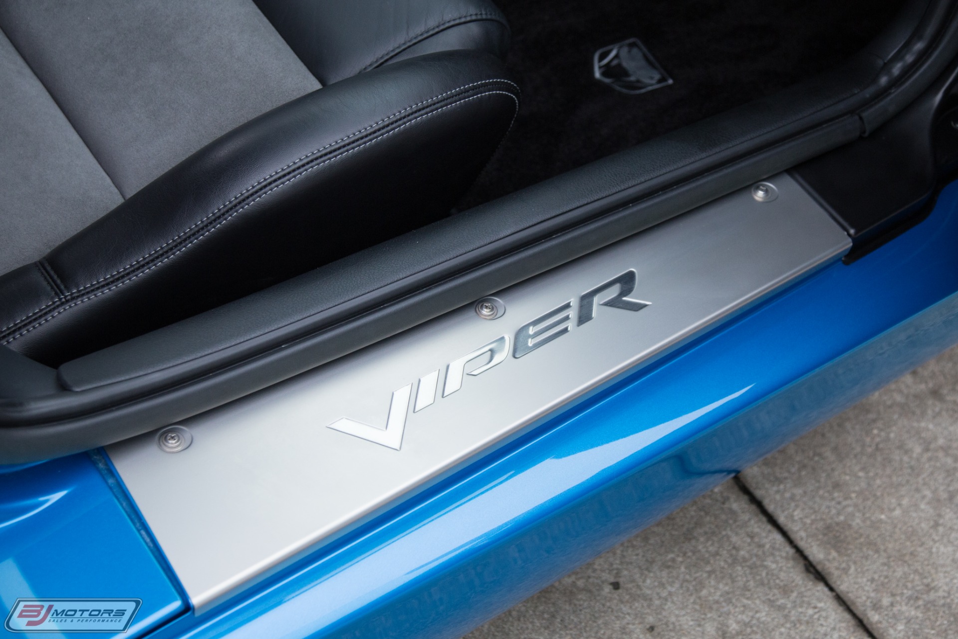 Used-2009-Dodge-Viper-SRT-10-VCA-Raffle-Car-1-of-1