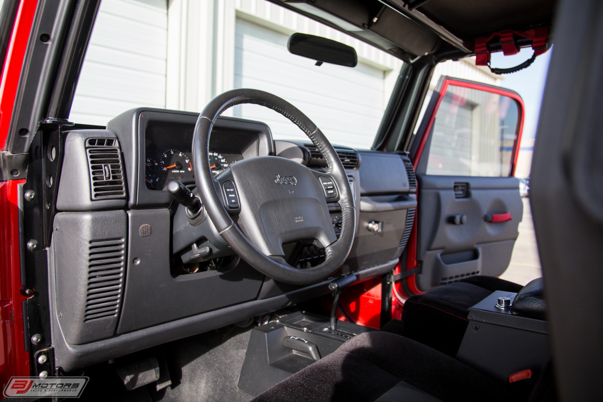 Used-2005-Jeep-Wrangler-LJ-Unlimited-Viper