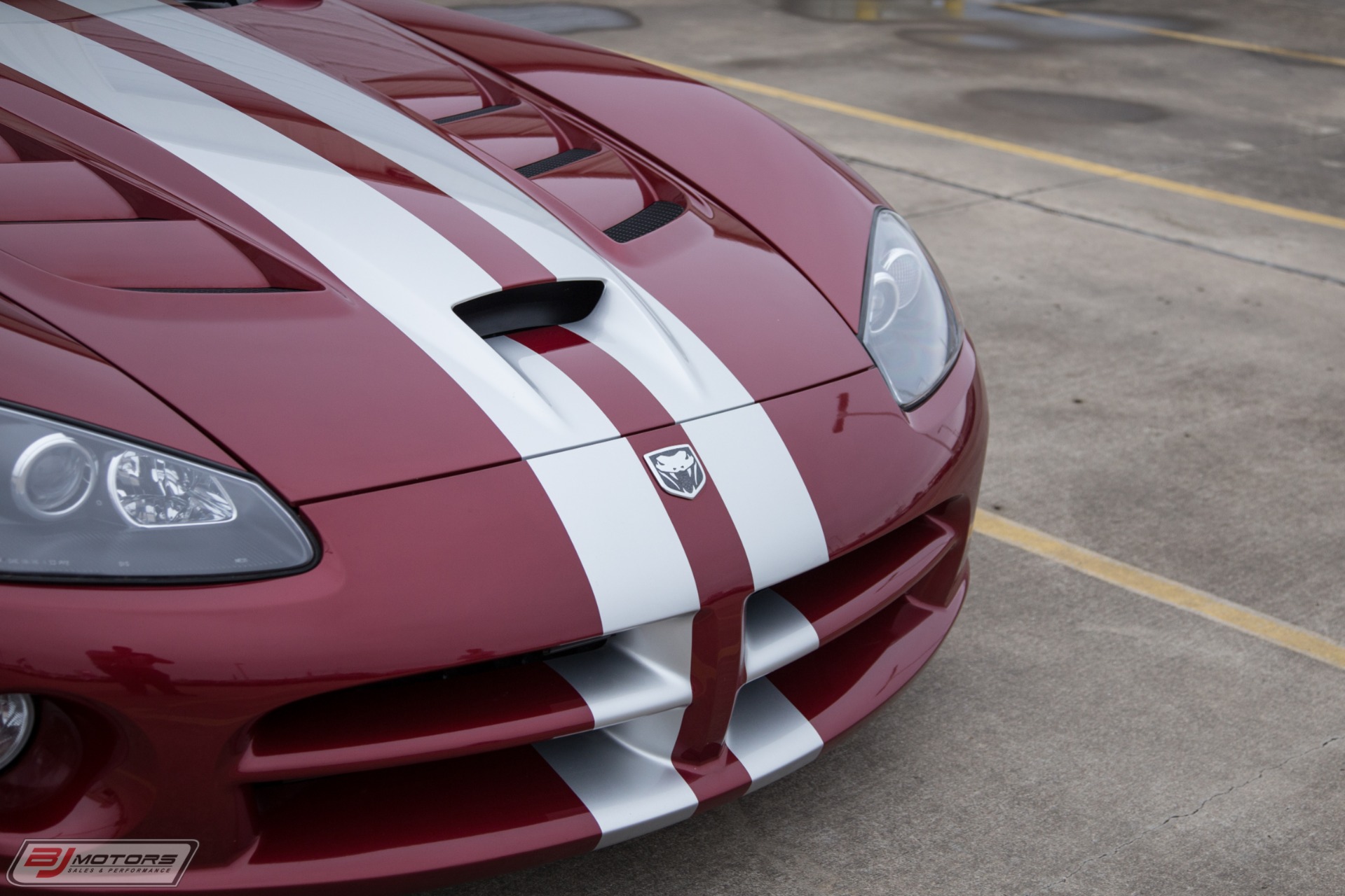 Used-2008-Dodge-Viper-SRT-10