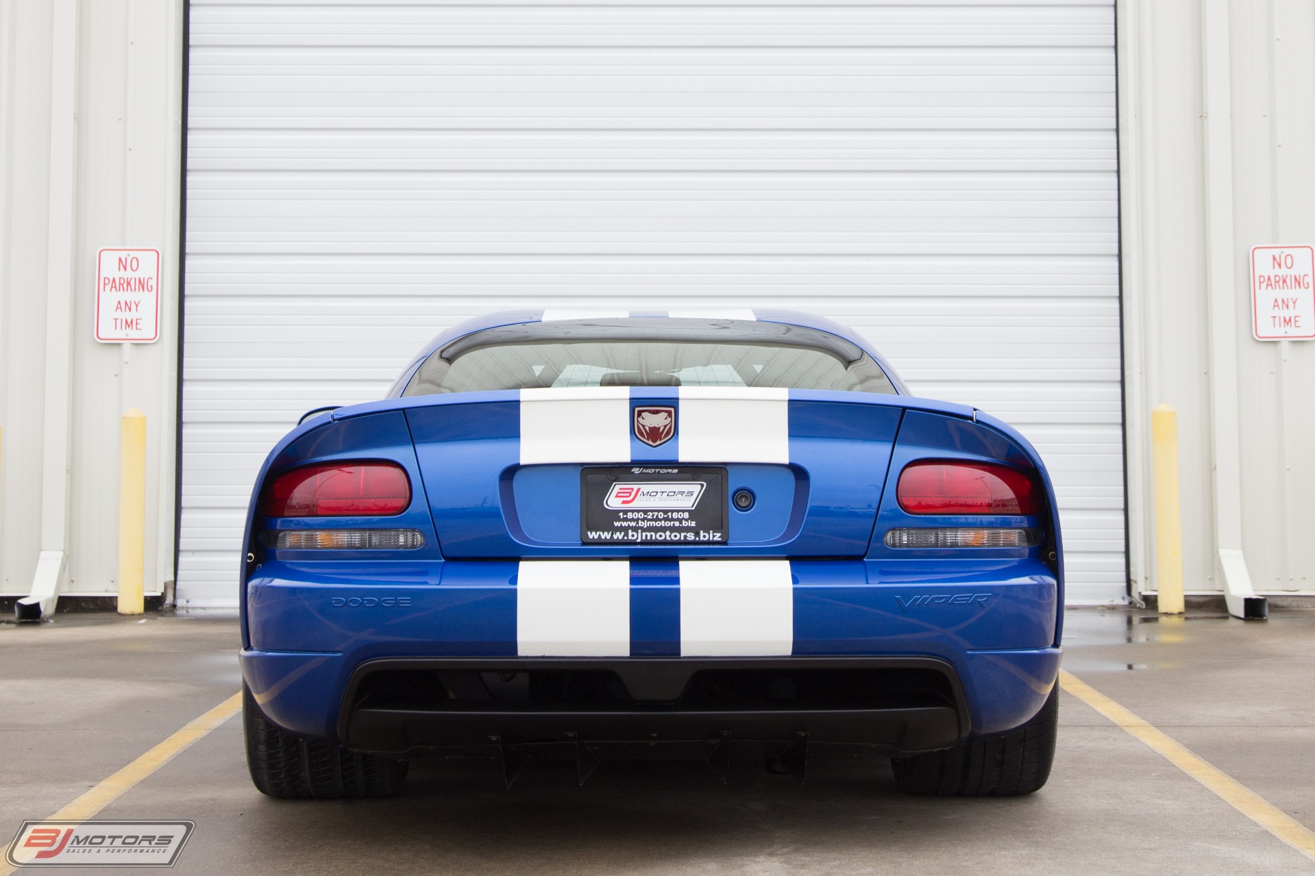 Used-2006-Dodge-Viper-SRT-10-First-Edition