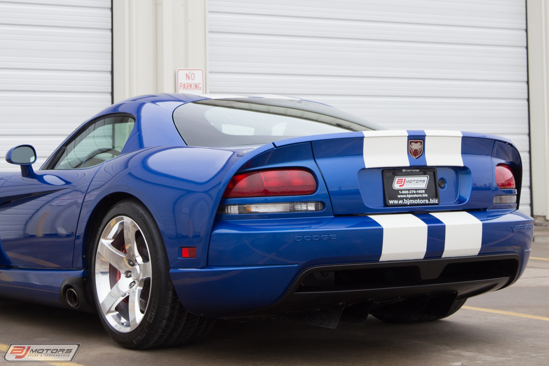 Used-2006-Dodge-Viper-SRT-10-First-Edition