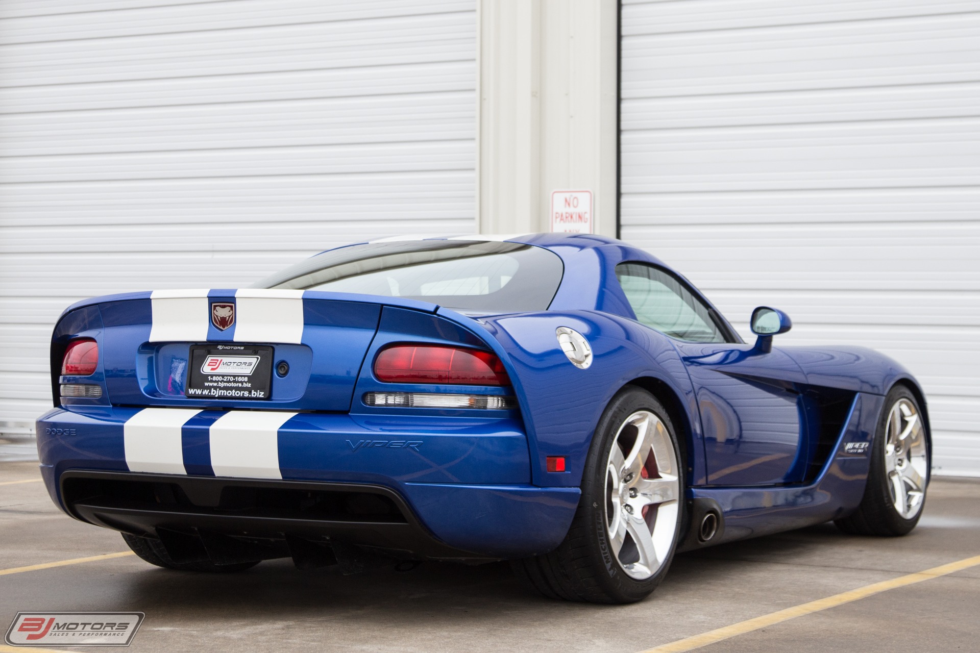 Used-2006-Dodge-Viper-SRT-10-First-Edition