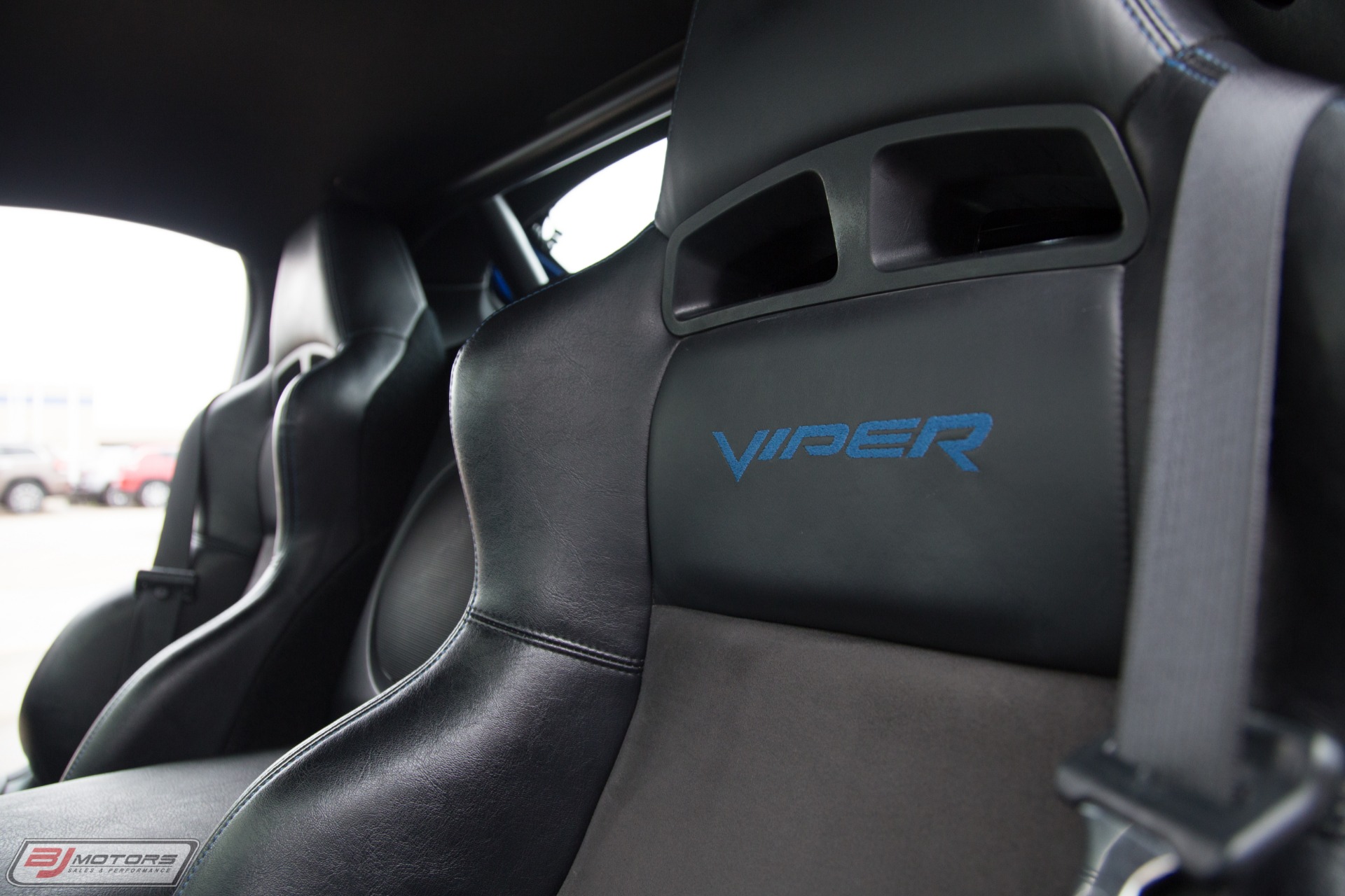 Used-2006-Dodge-Viper-SRT-10-First-Edition