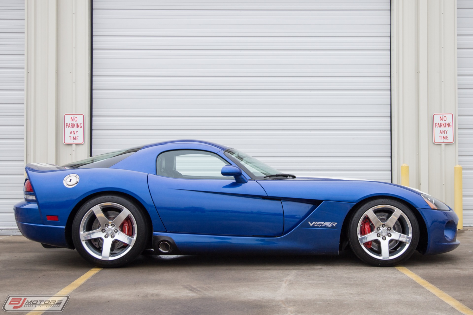 Used-2006-Dodge-Viper-SRT-10-First-Edition