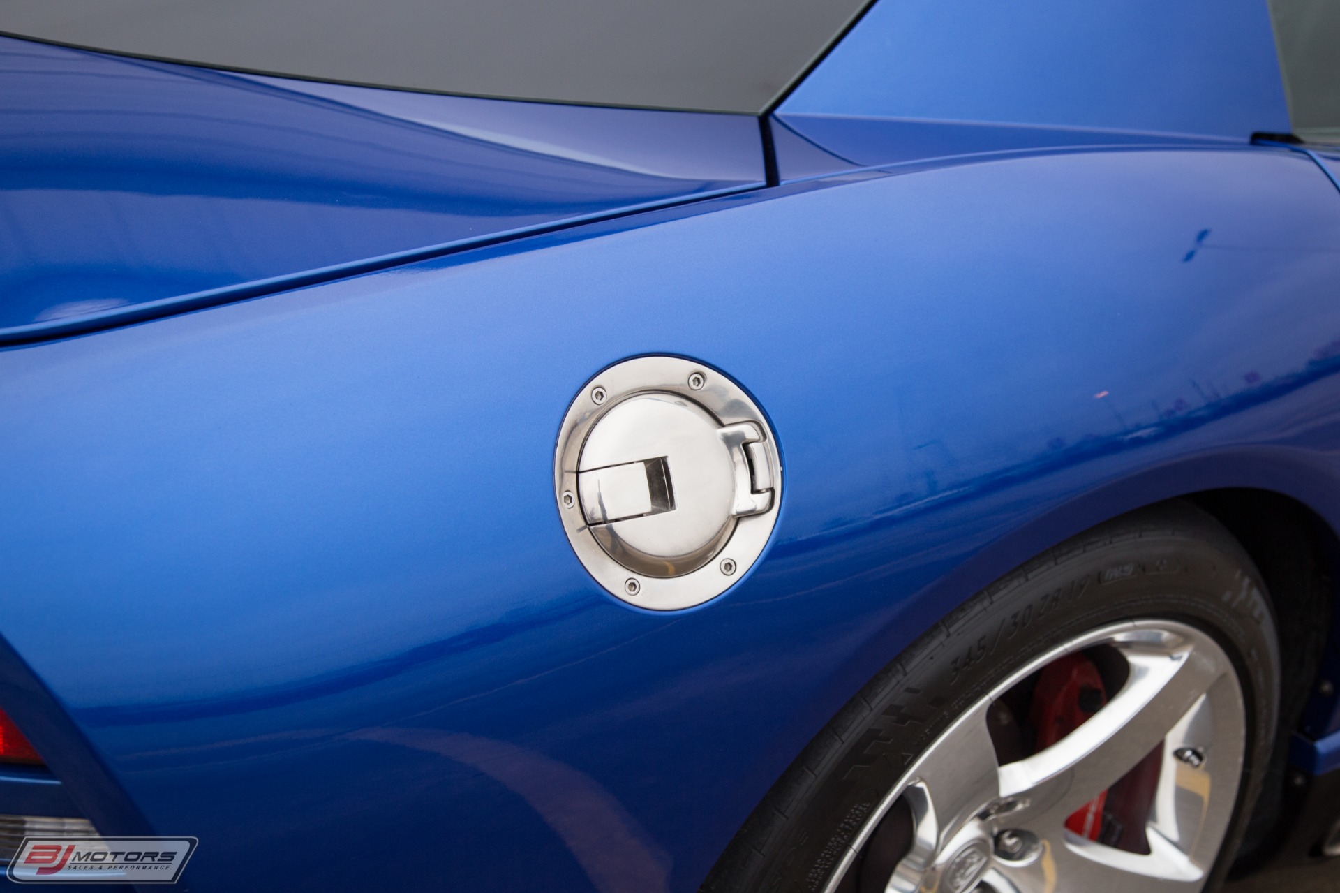 Used-2006-Dodge-Viper-SRT-10-First-Edition