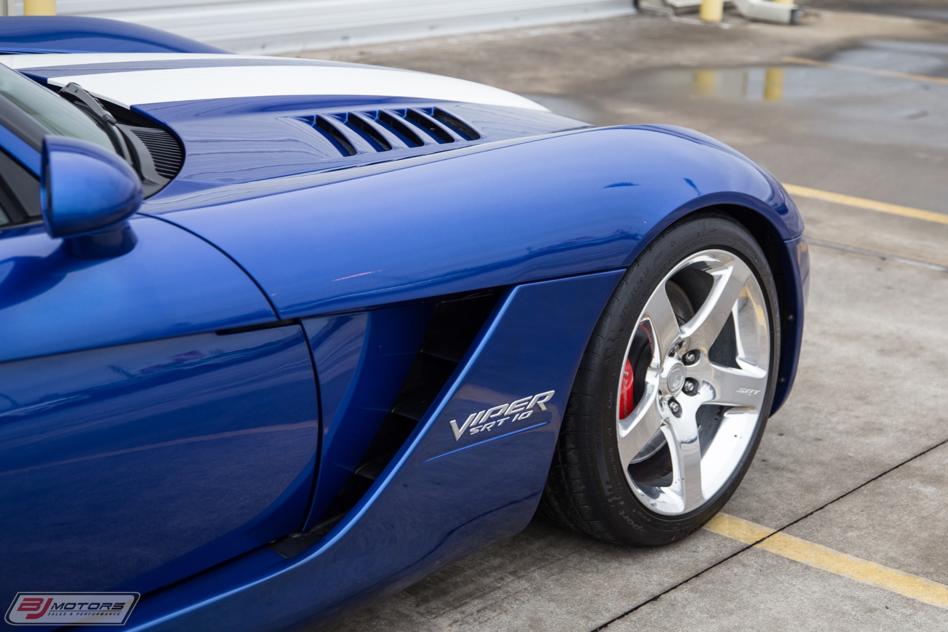 Used-2006-Dodge-Viper-SRT-10-First-Edition