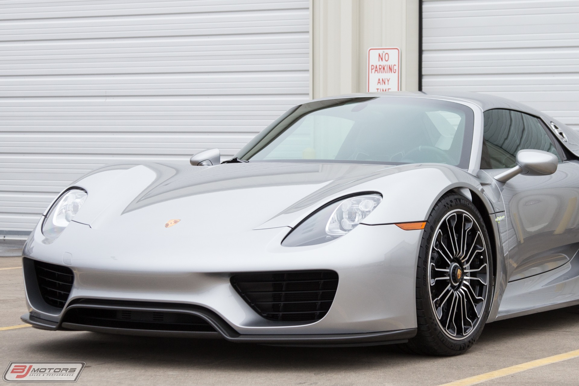 Used-2015-Porsche-918-Spyder