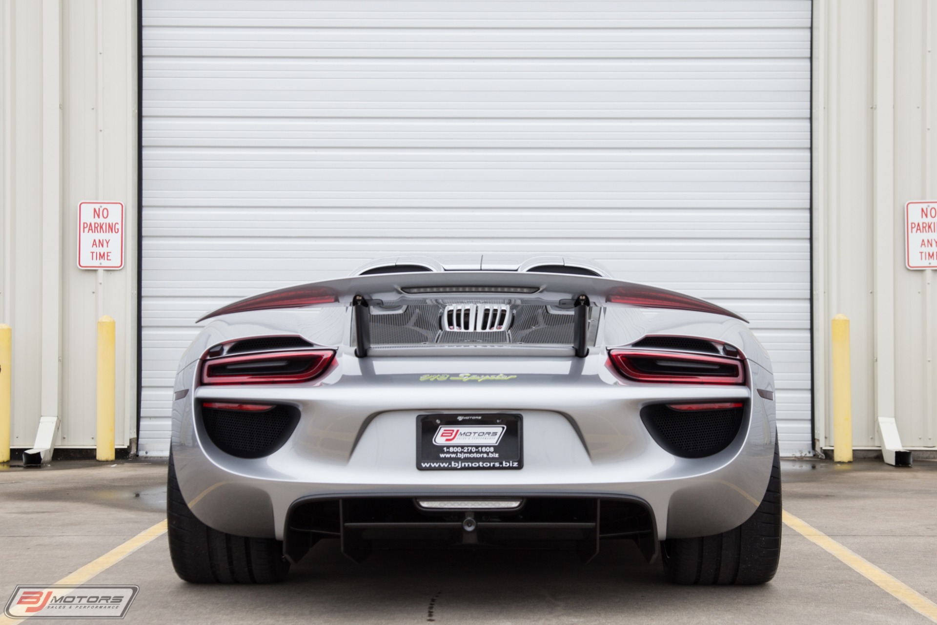 Used-2015-Porsche-918-Spyder