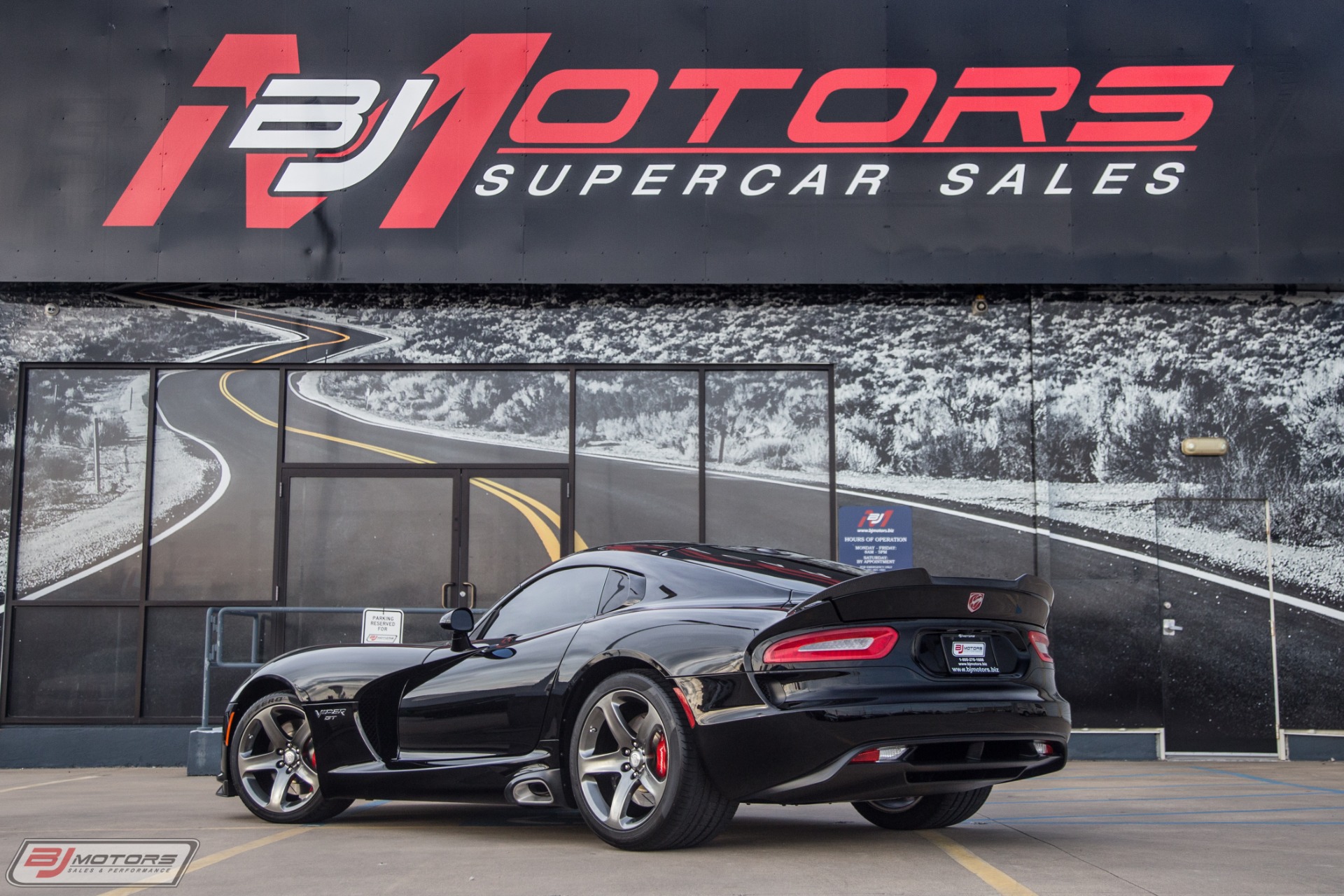 Used-2015-Dodge-Viper-GT