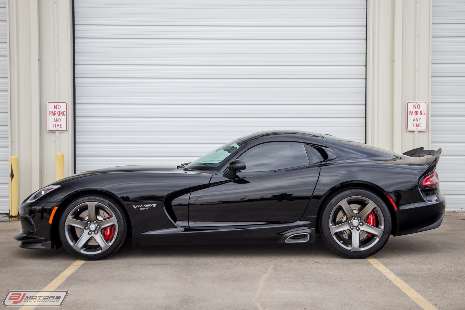 Used-2015-Dodge-Viper-GT