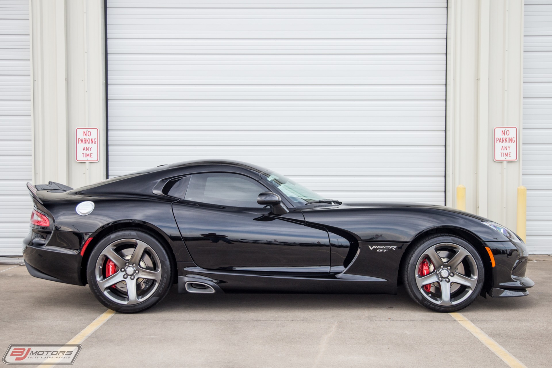 Used-2015-Dodge-Viper-GT