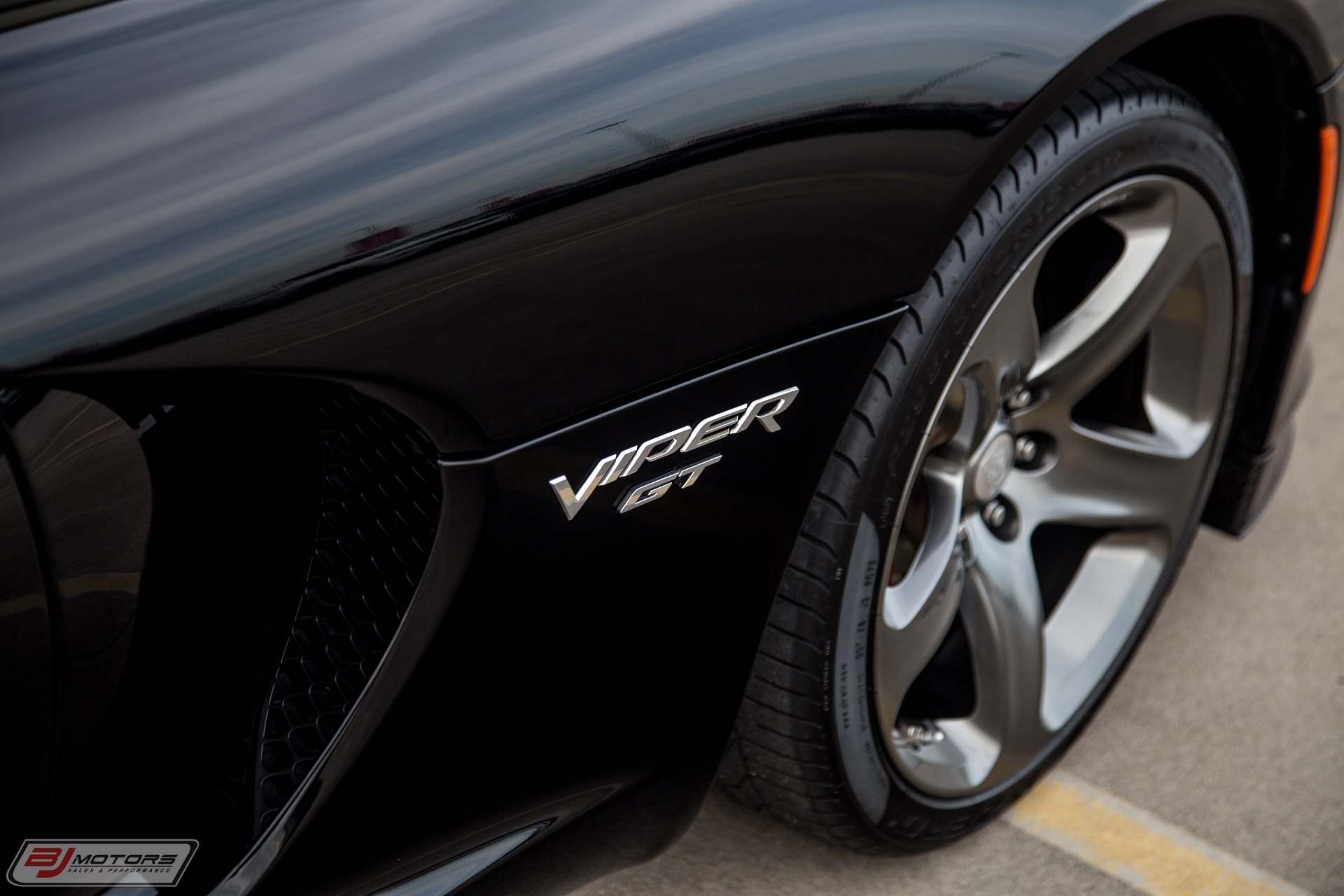 Used-2015-Dodge-Viper-GT