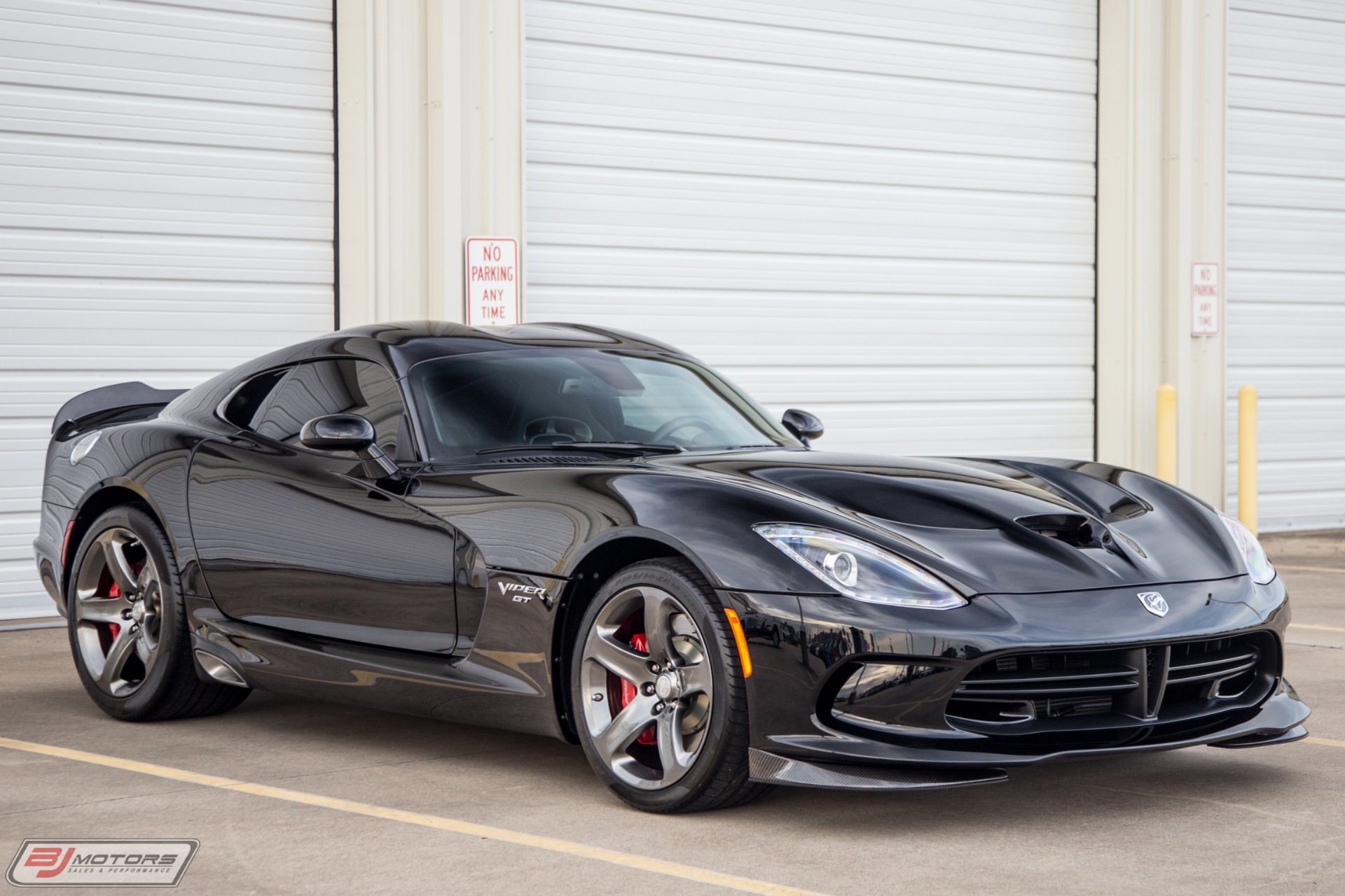 Used-2015-Dodge-Viper-GT