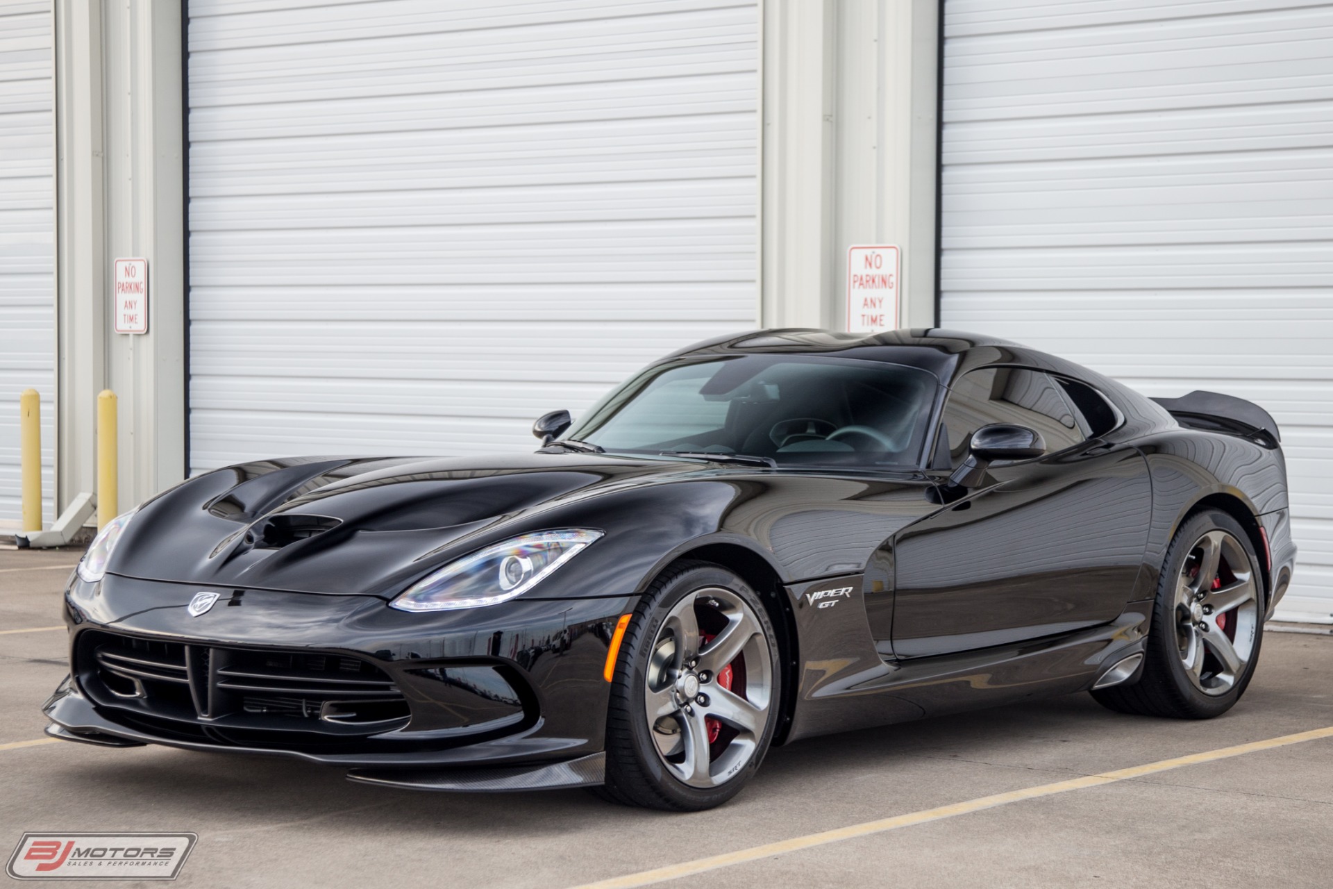 Used-2015-Dodge-Viper-GT