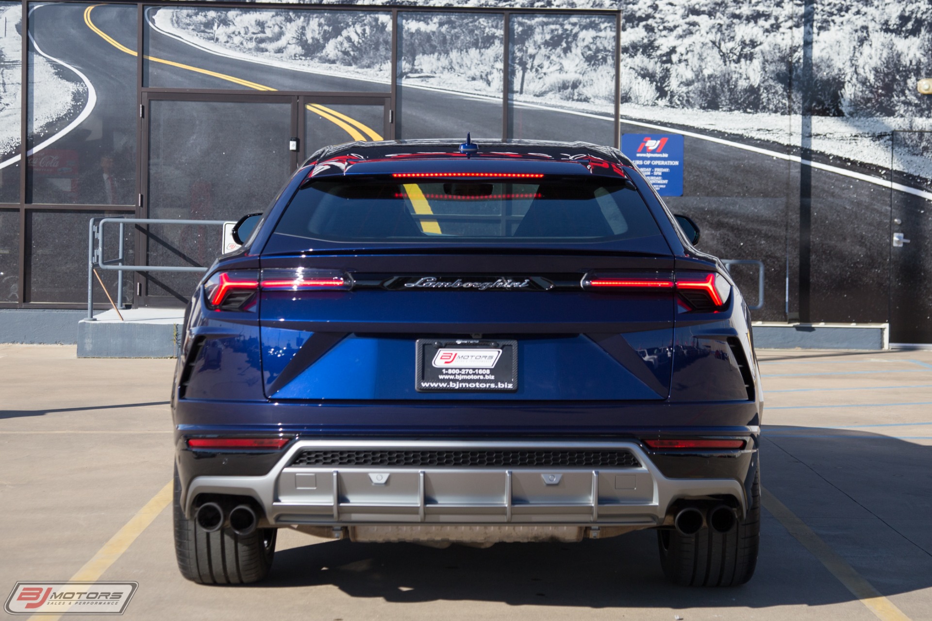 Used-2019-Lamborghini-Urus