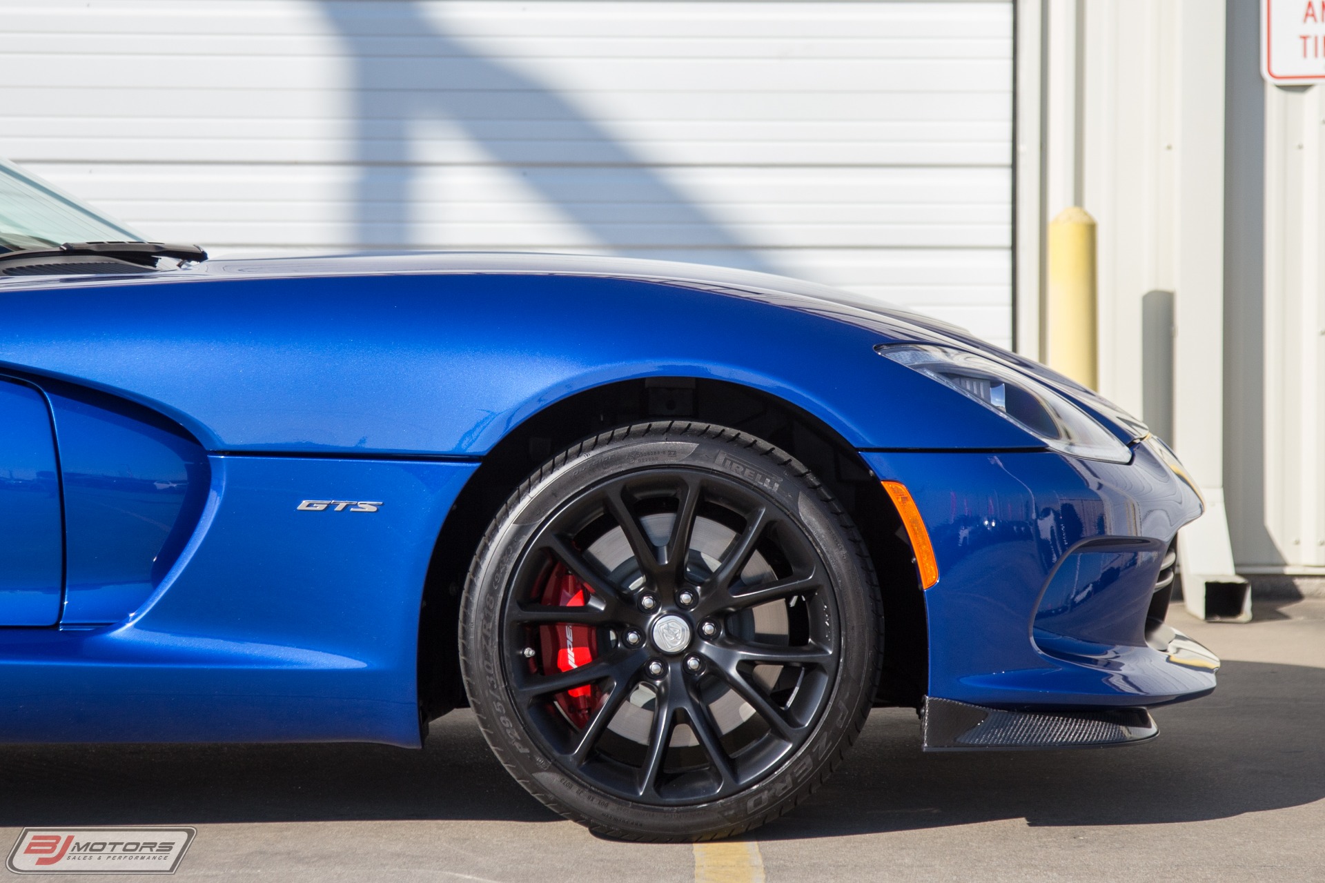 Used-2013-Dodge-Viper-GTS-Blue-TA-10-Aero