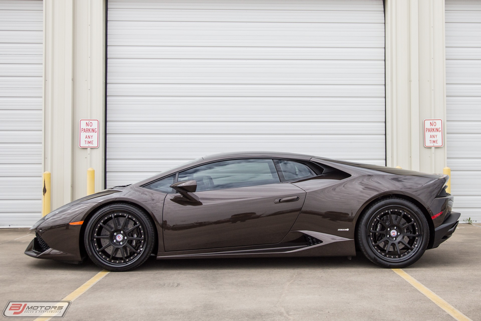 Used-2015-Lamborghini-Huracan-LP-610-4-Marrone-Alcestis-HRE-Wheels-and-Novitec