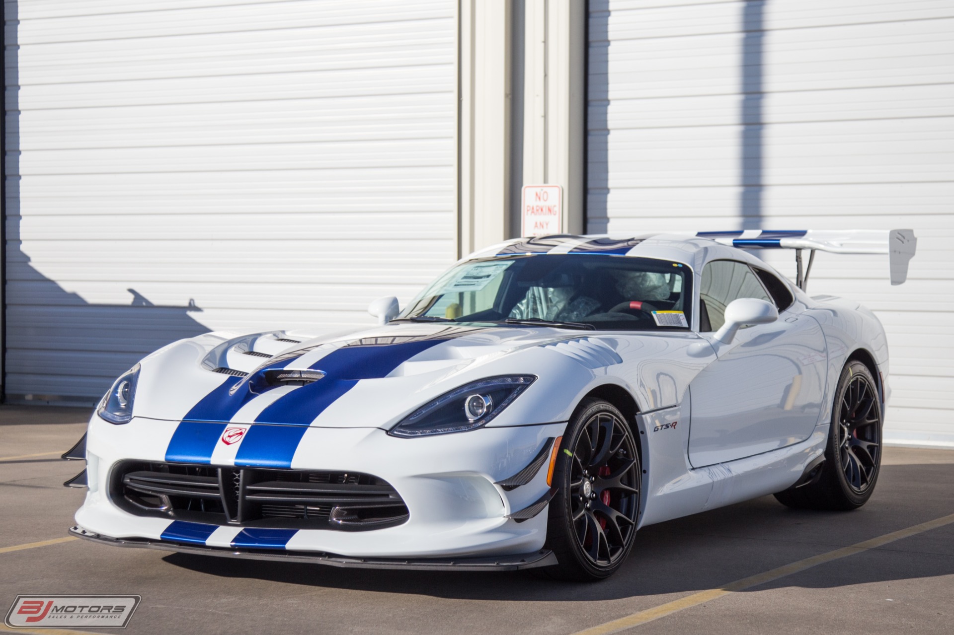 Used-2017-Dodge-Viper-GTS-R