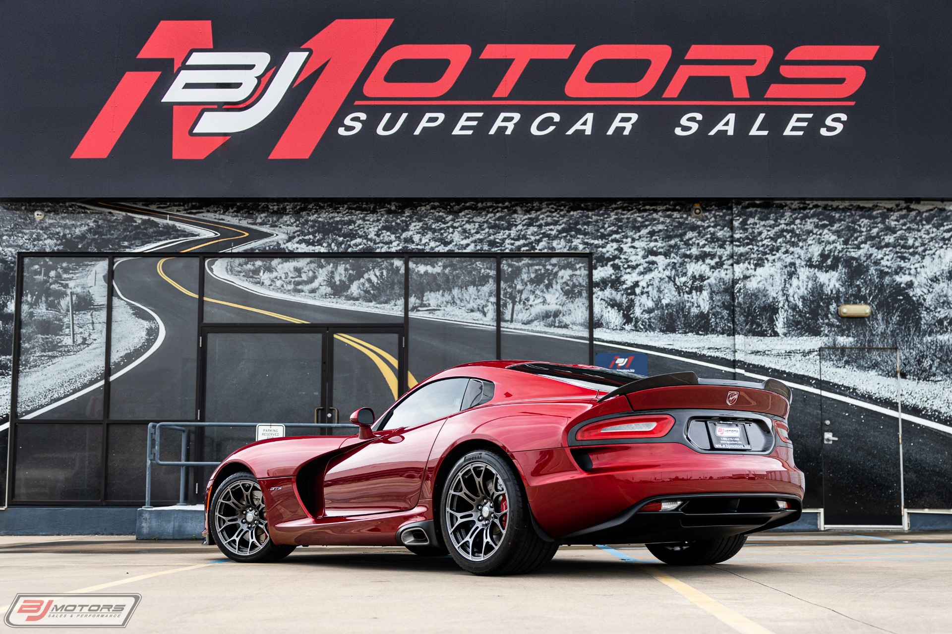 Used-2014-Dodge-Viper-GTS