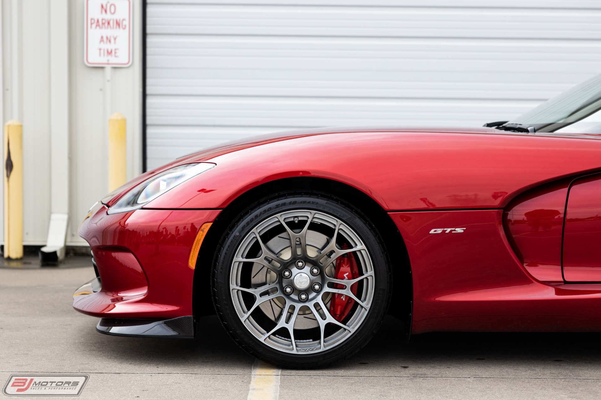 Used-2014-Dodge-Viper-GTS