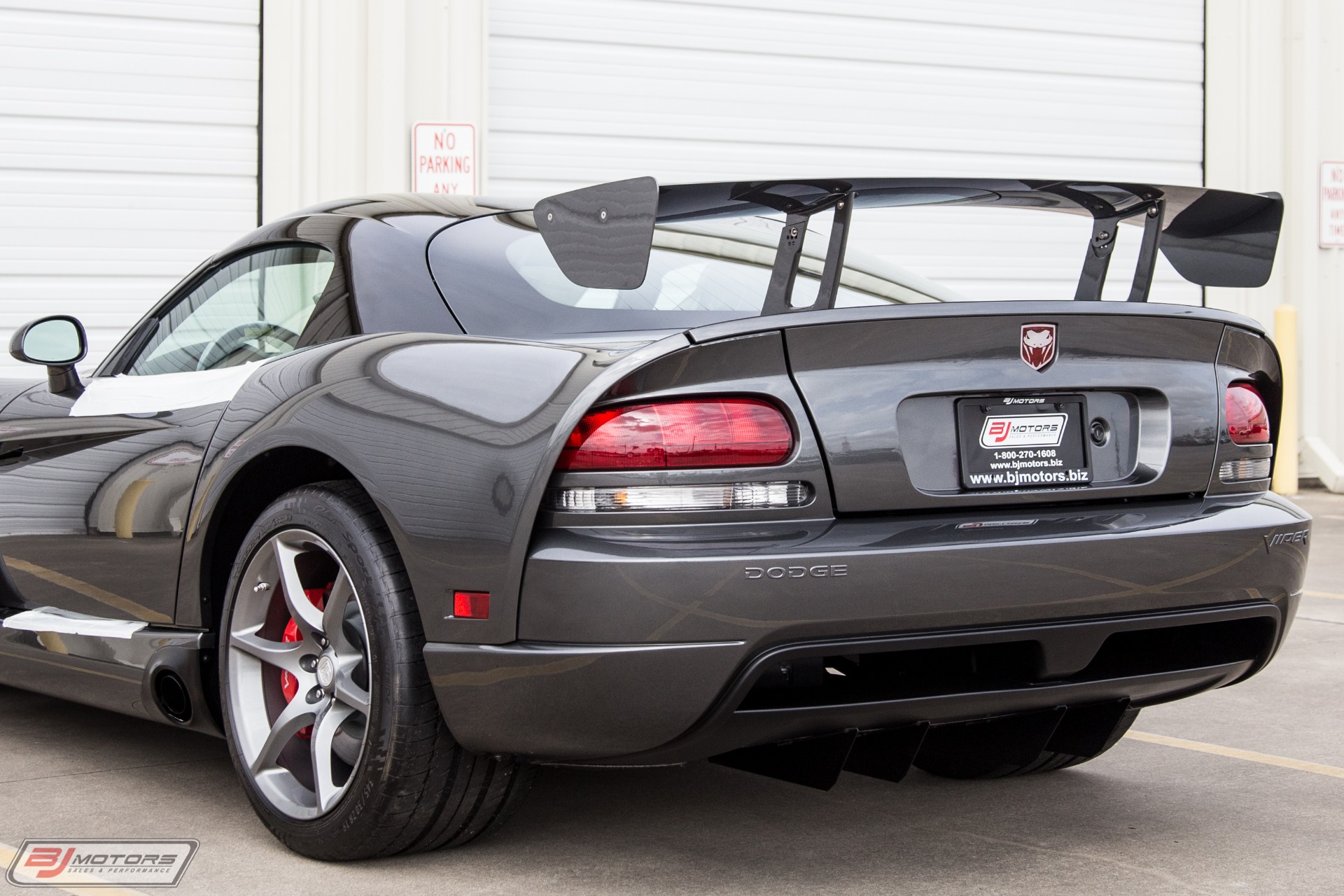 Used-2010-Dodge-Viper-SRT-10-Final-Edition-Aero-Coupe