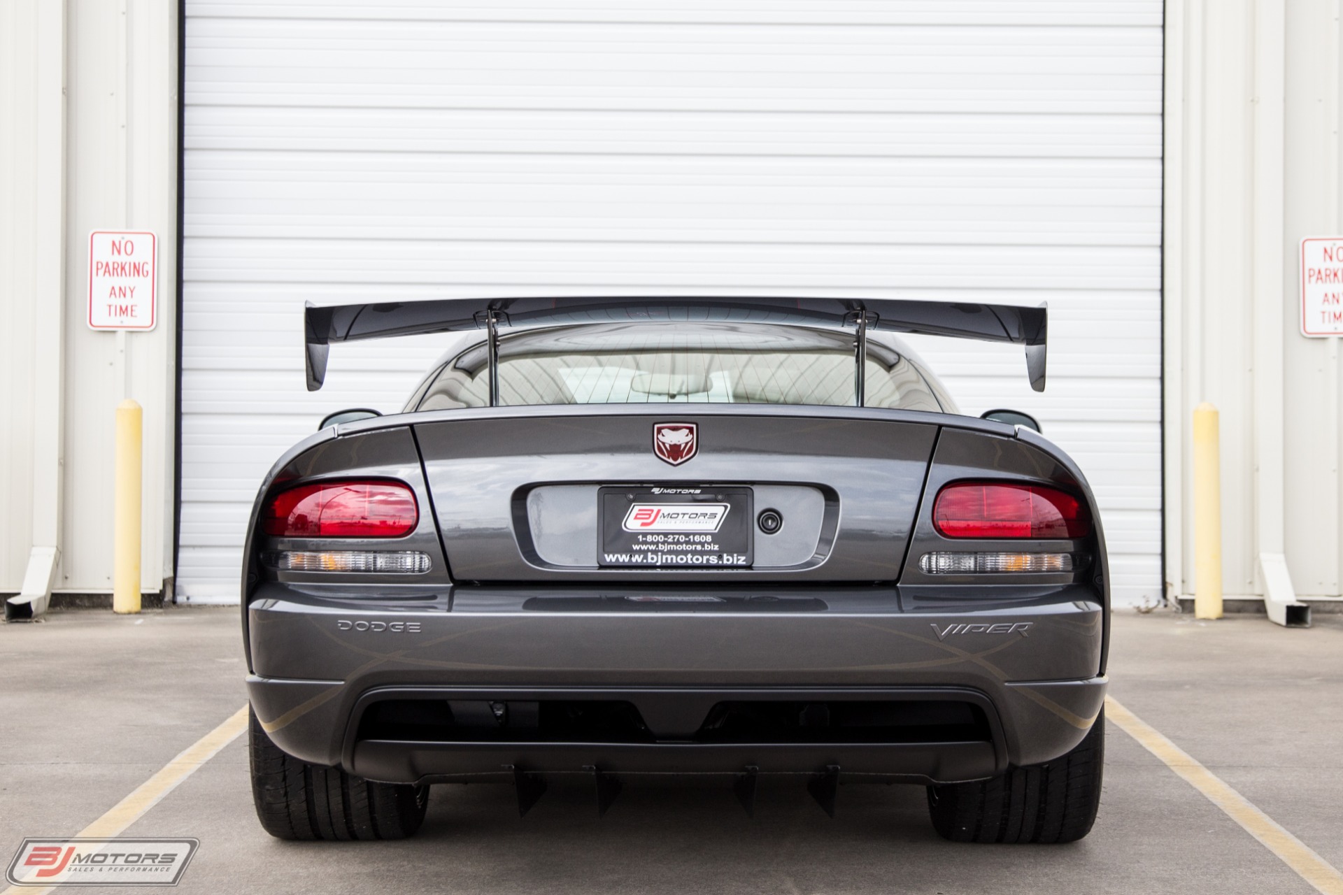 Used-2010-Dodge-Viper-SRT-10-Final-Edition-Aero-Coupe