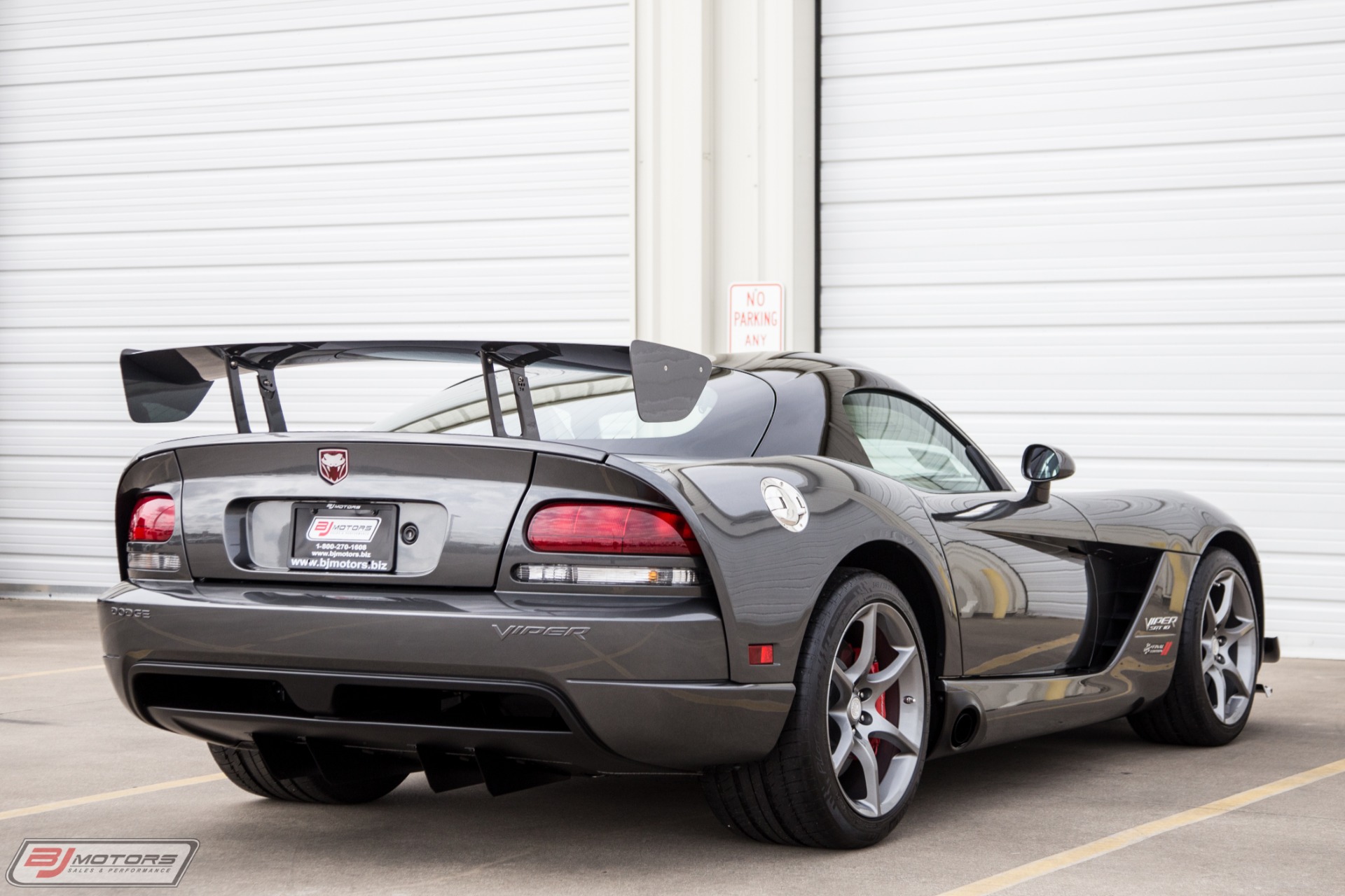 Used-2010-Dodge-Viper-SRT-10-Final-Edition-Aero-Coupe