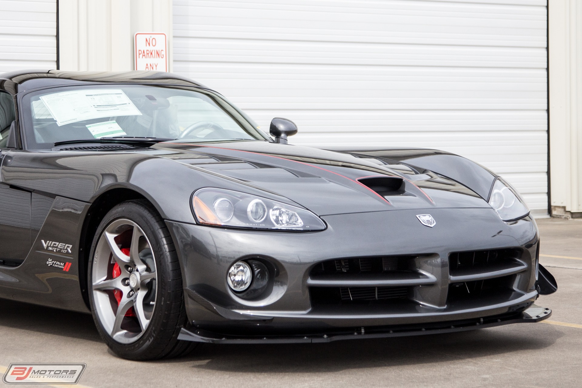 Used-2010-Dodge-Viper-SRT-10-Final-Edition-Aero-Coupe