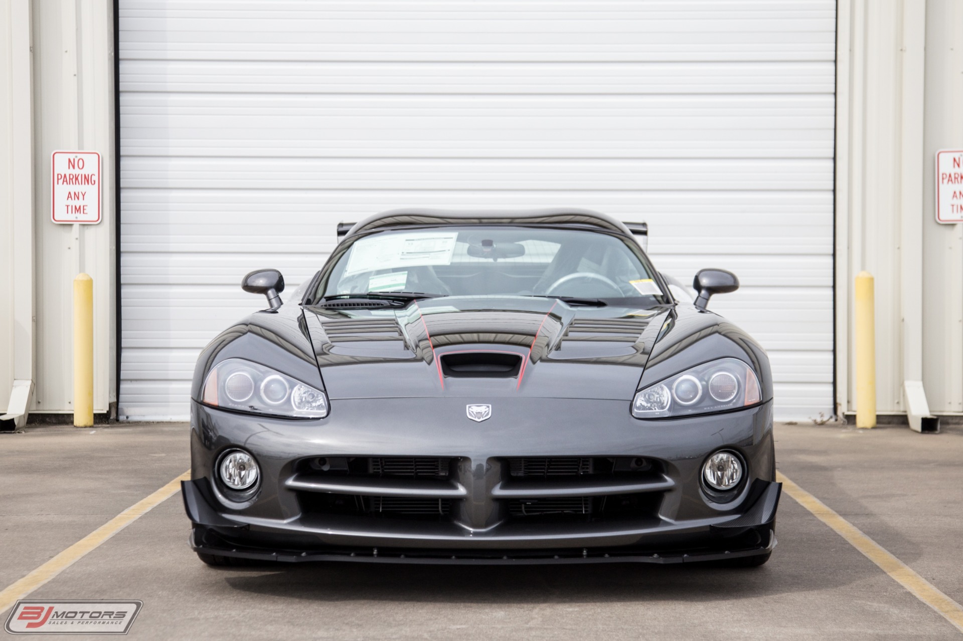 Used-2010-Dodge-Viper-SRT-10-Final-Edition-Aero-Coupe