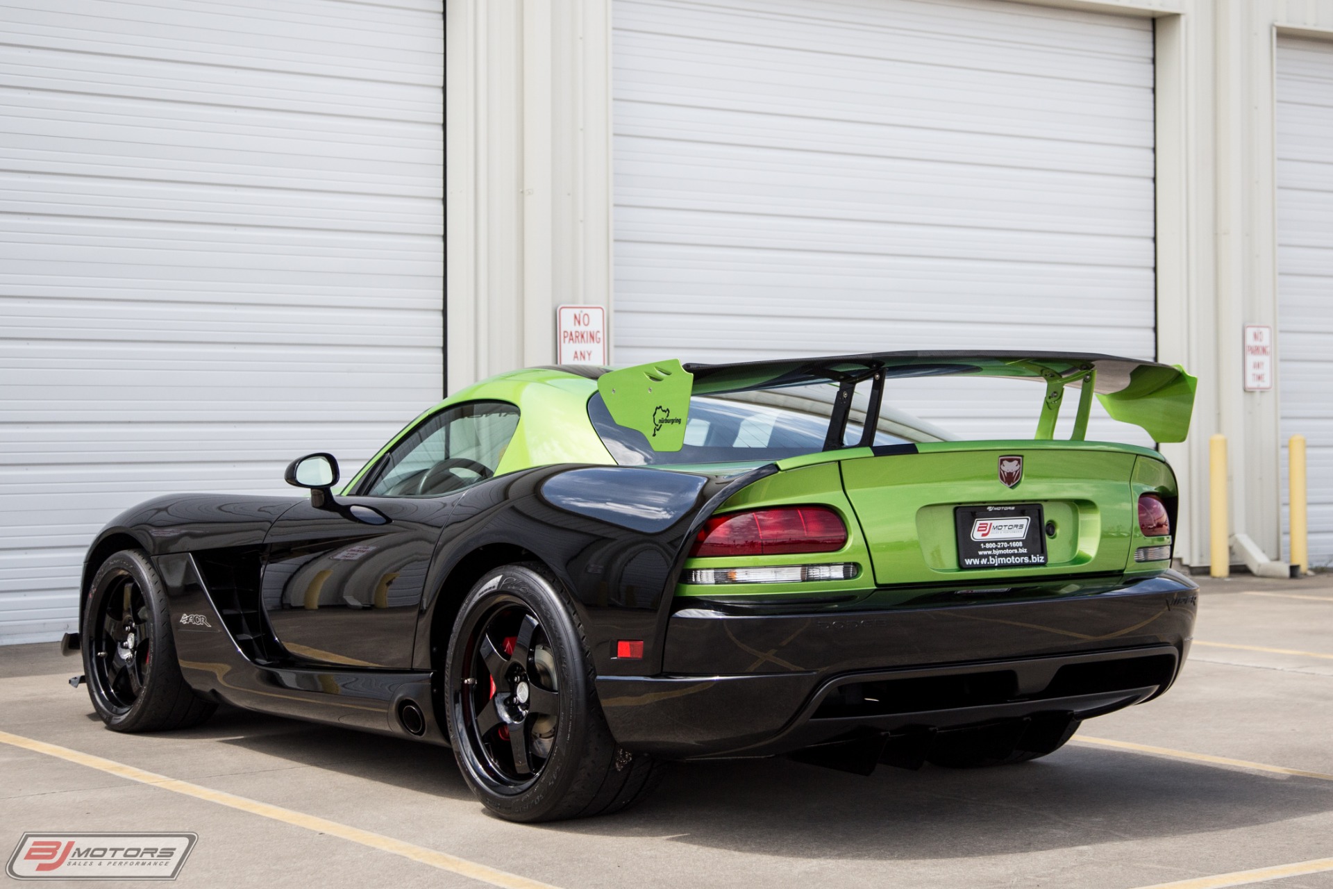 Used-2010-Dodge-Viper-ACR-Nurburgring-Edition