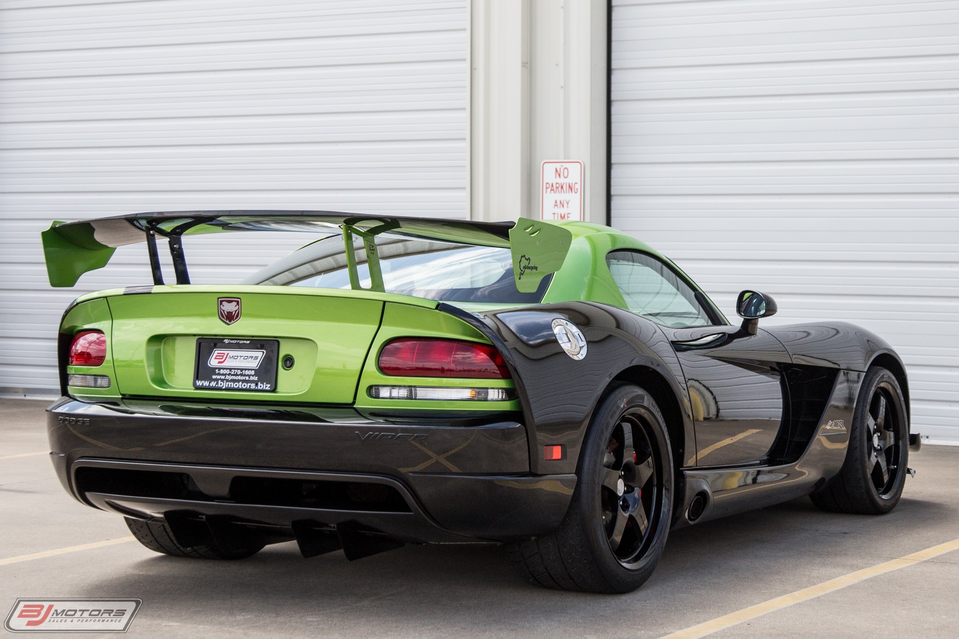 Used-2010-Dodge-Viper-ACR-Nurburgring-Edition