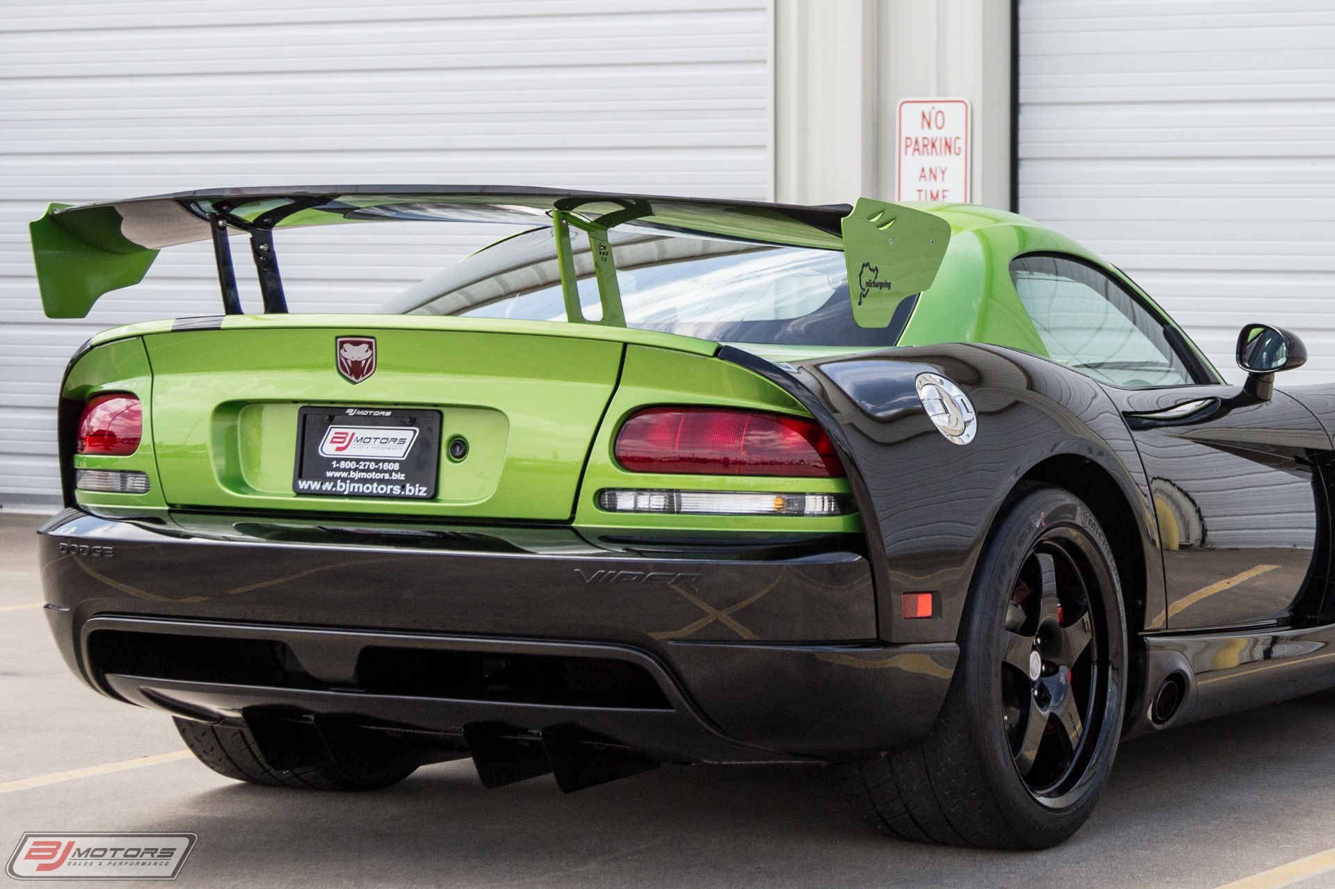 Used-2010-Dodge-Viper-ACR-Nurburgring-Edition