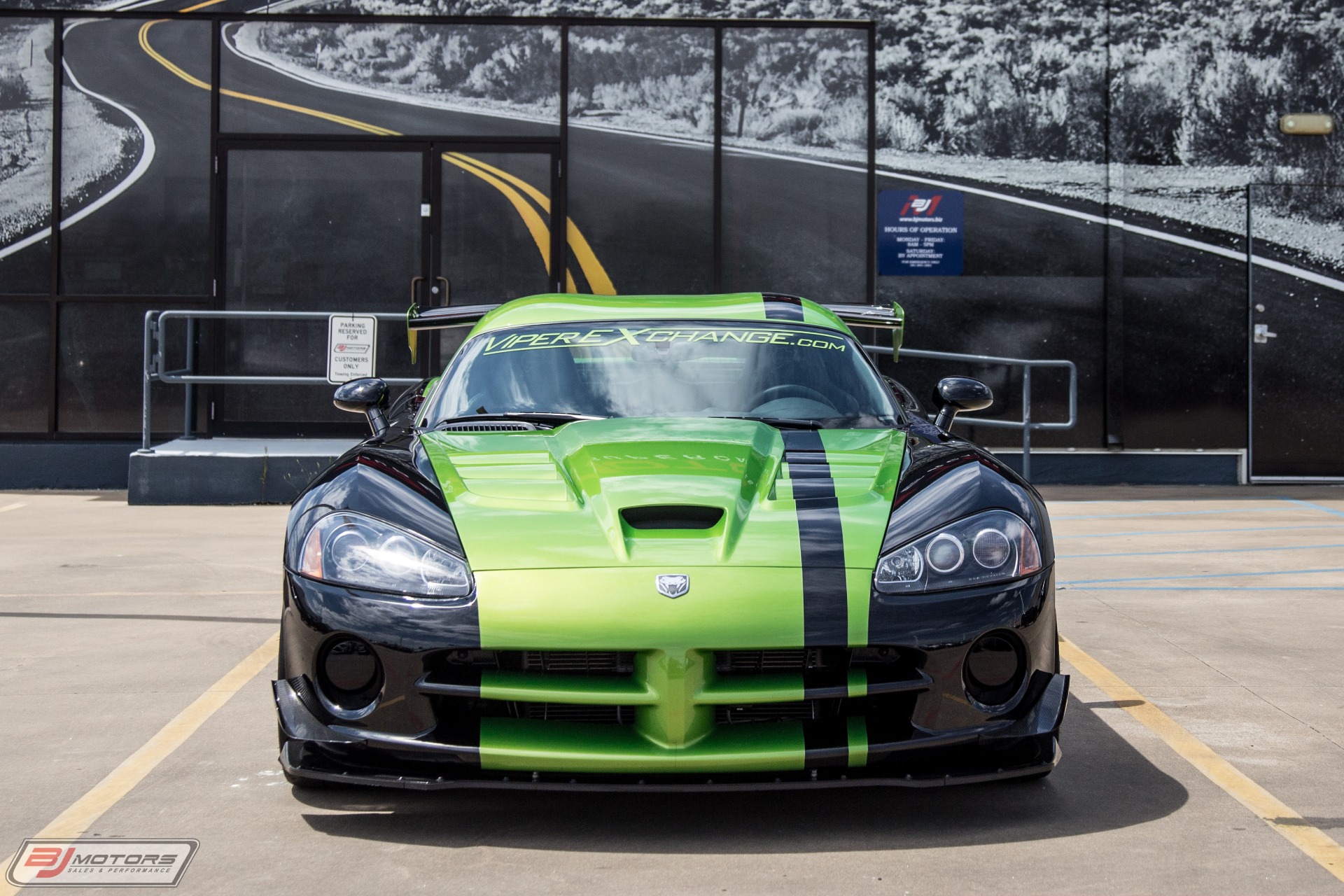 Used-2010-Dodge-Viper-ACR-Nurburgring-Edition