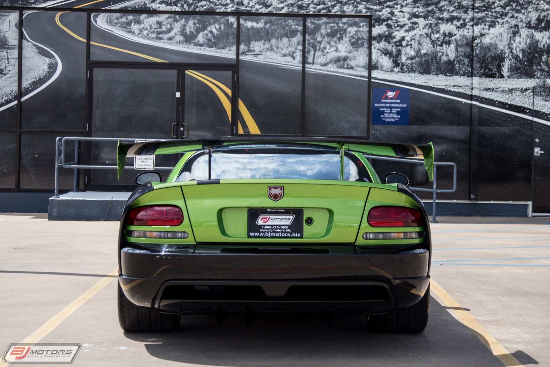 Used-2010-Dodge-Viper-ACR-Nurburgring-Edition